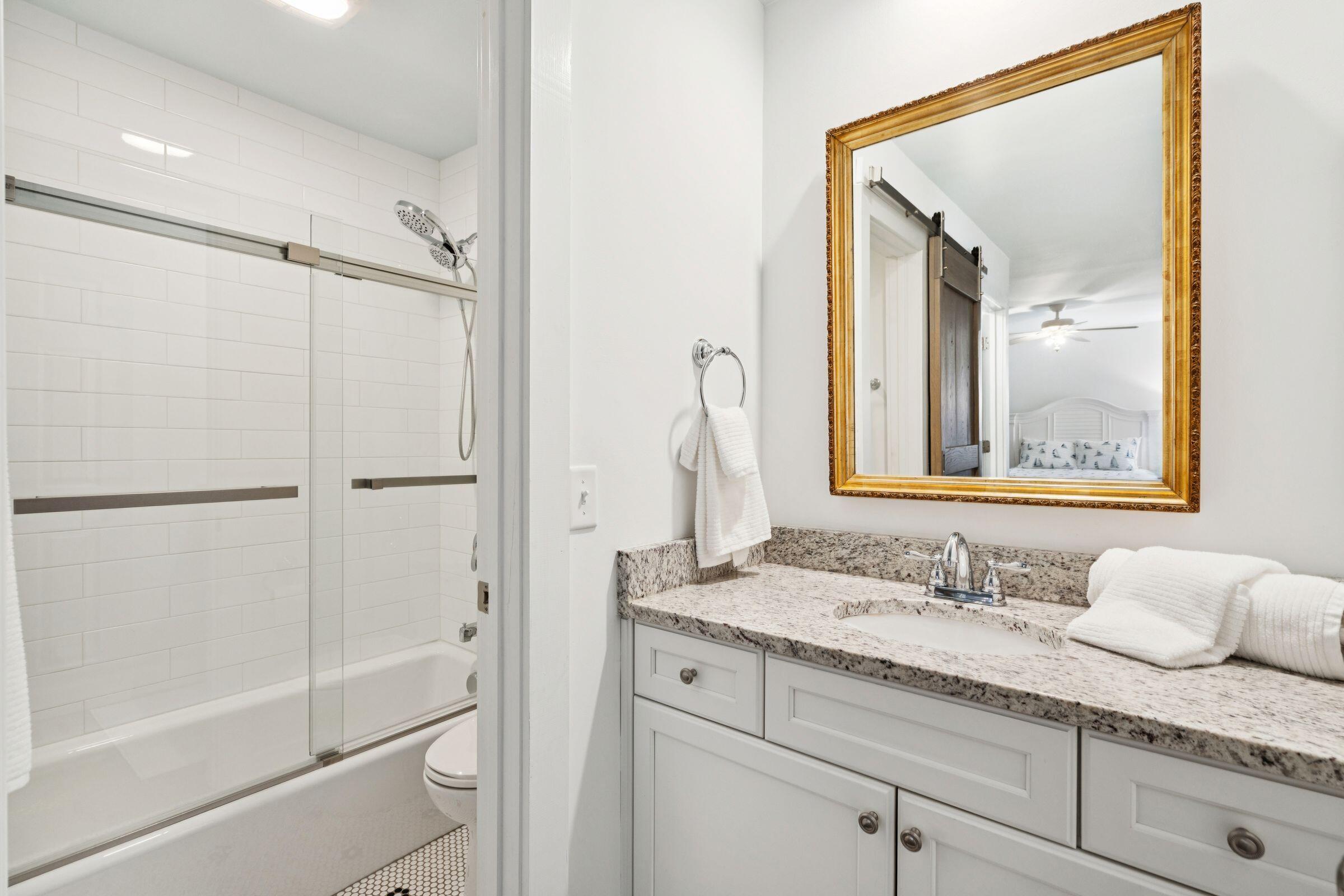 407 Yacht Harbor Court