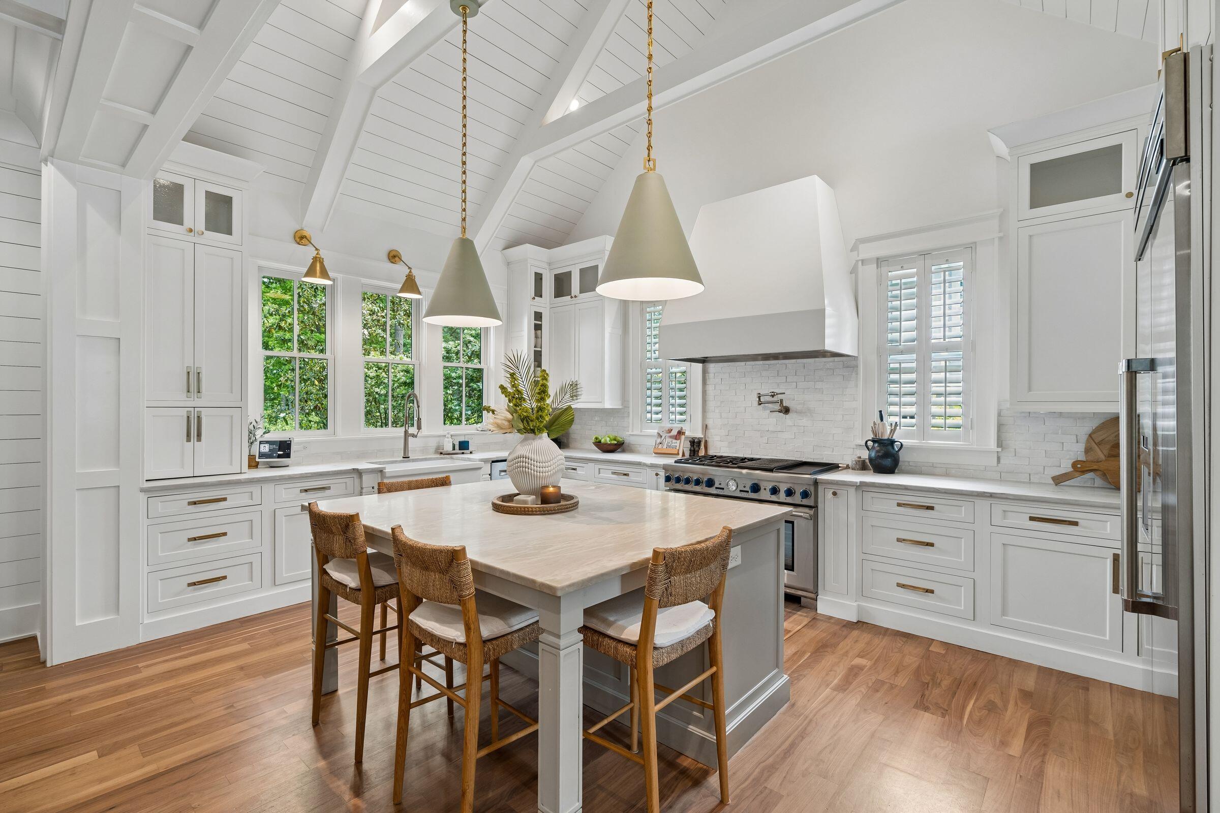 3556 Henrietta Hartford Road