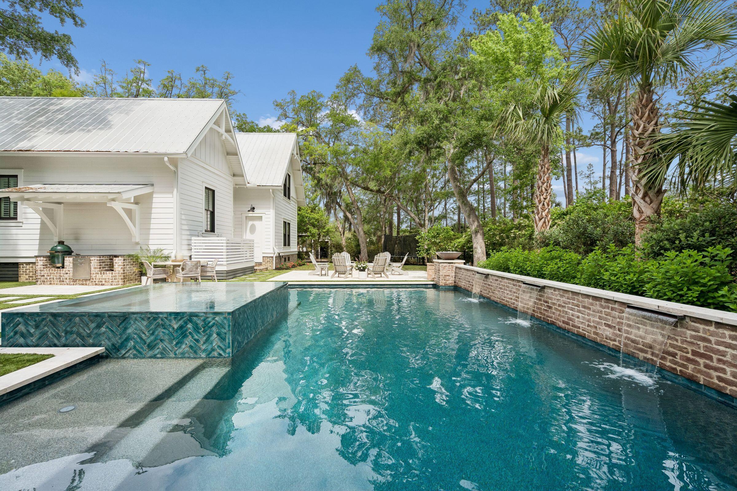 3556 Henrietta Hartford Road