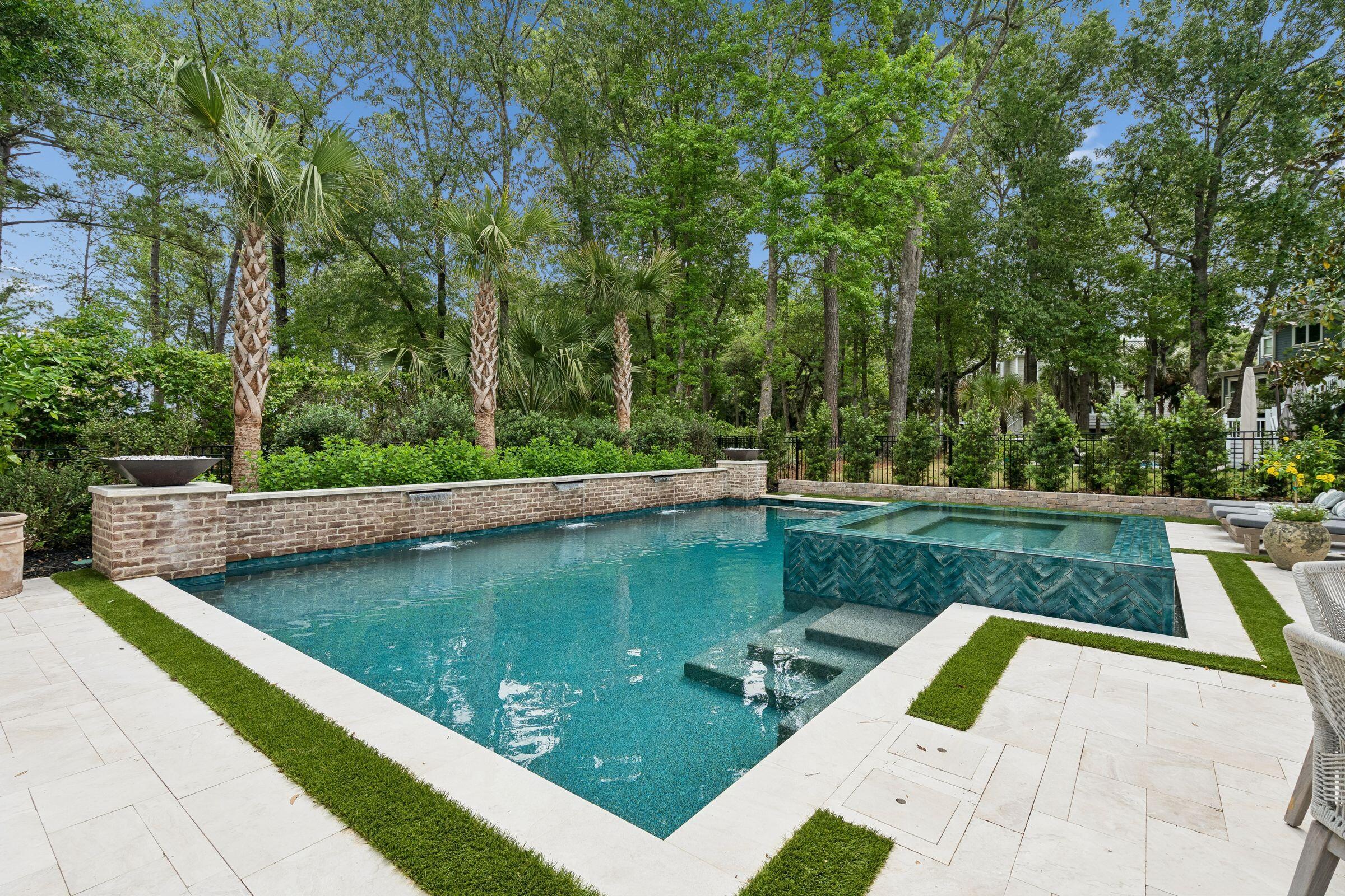 3556 Henrietta Hartford Road