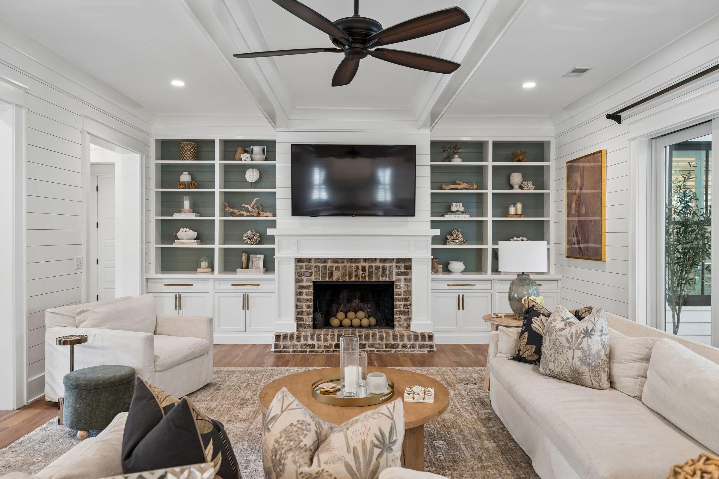 3556 Henrietta Hartford Road