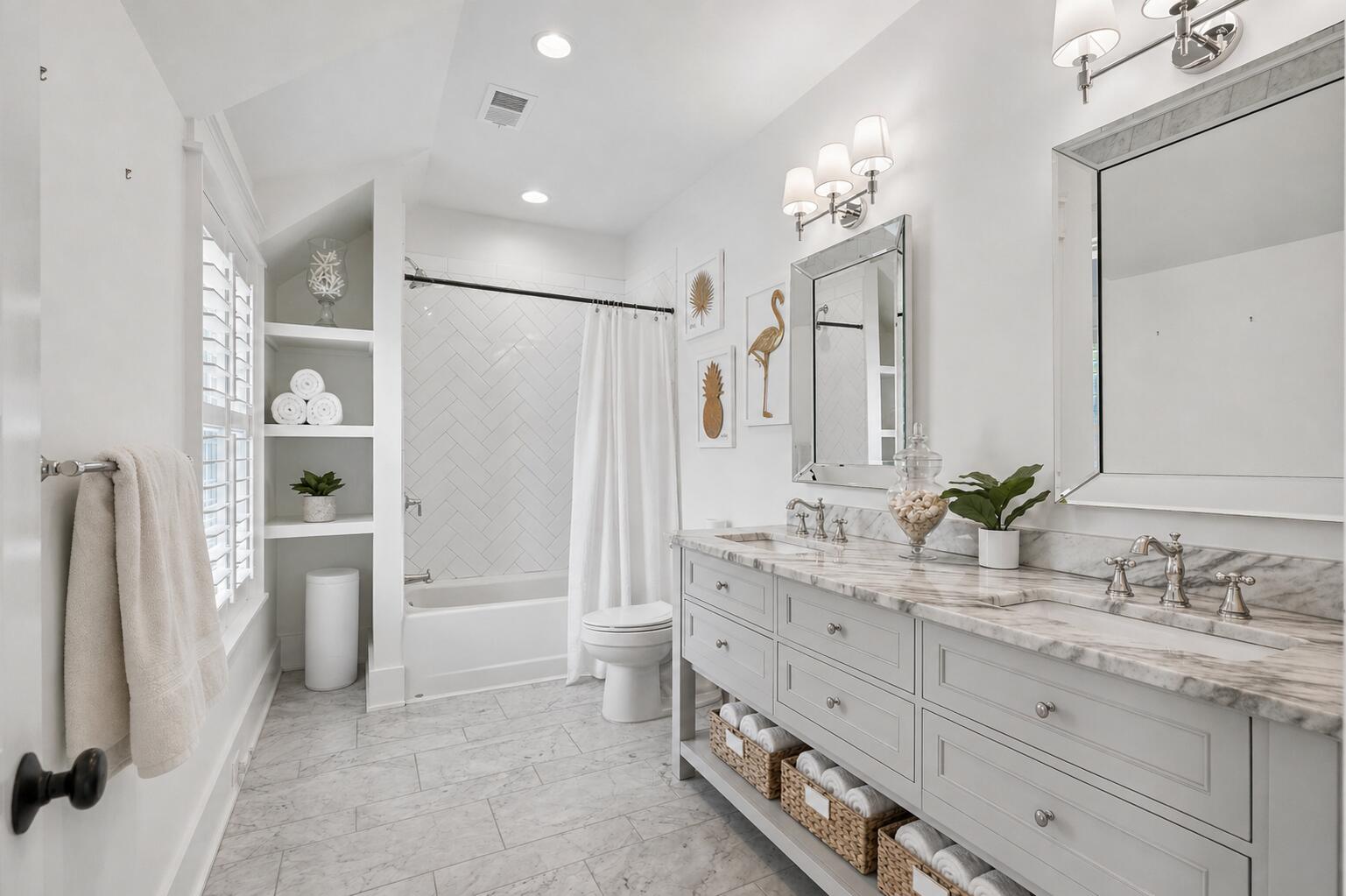 3556 Henrietta Hartford Road