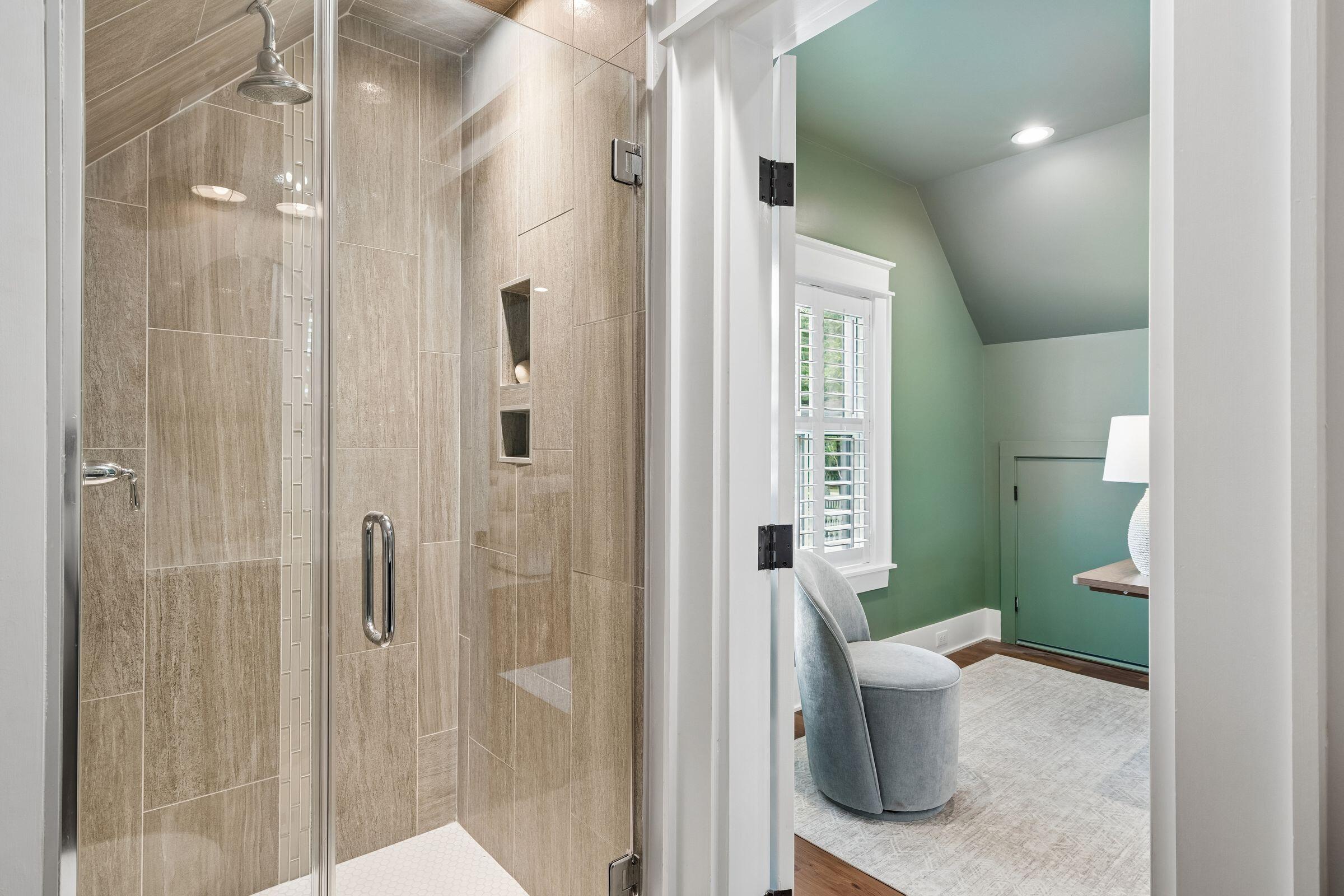 3556 Henrietta Hartford Road