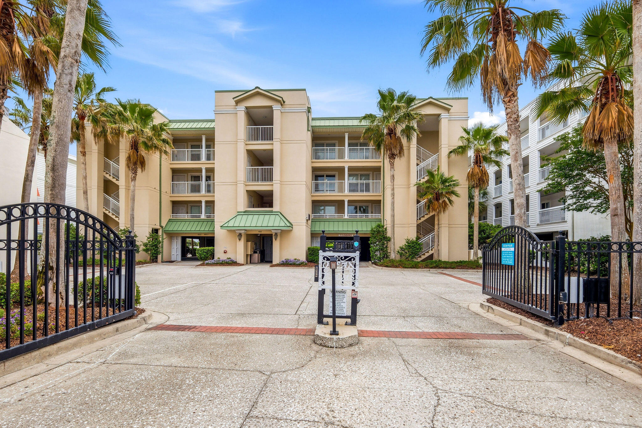 1010 Ocean Boulevard Unit 301