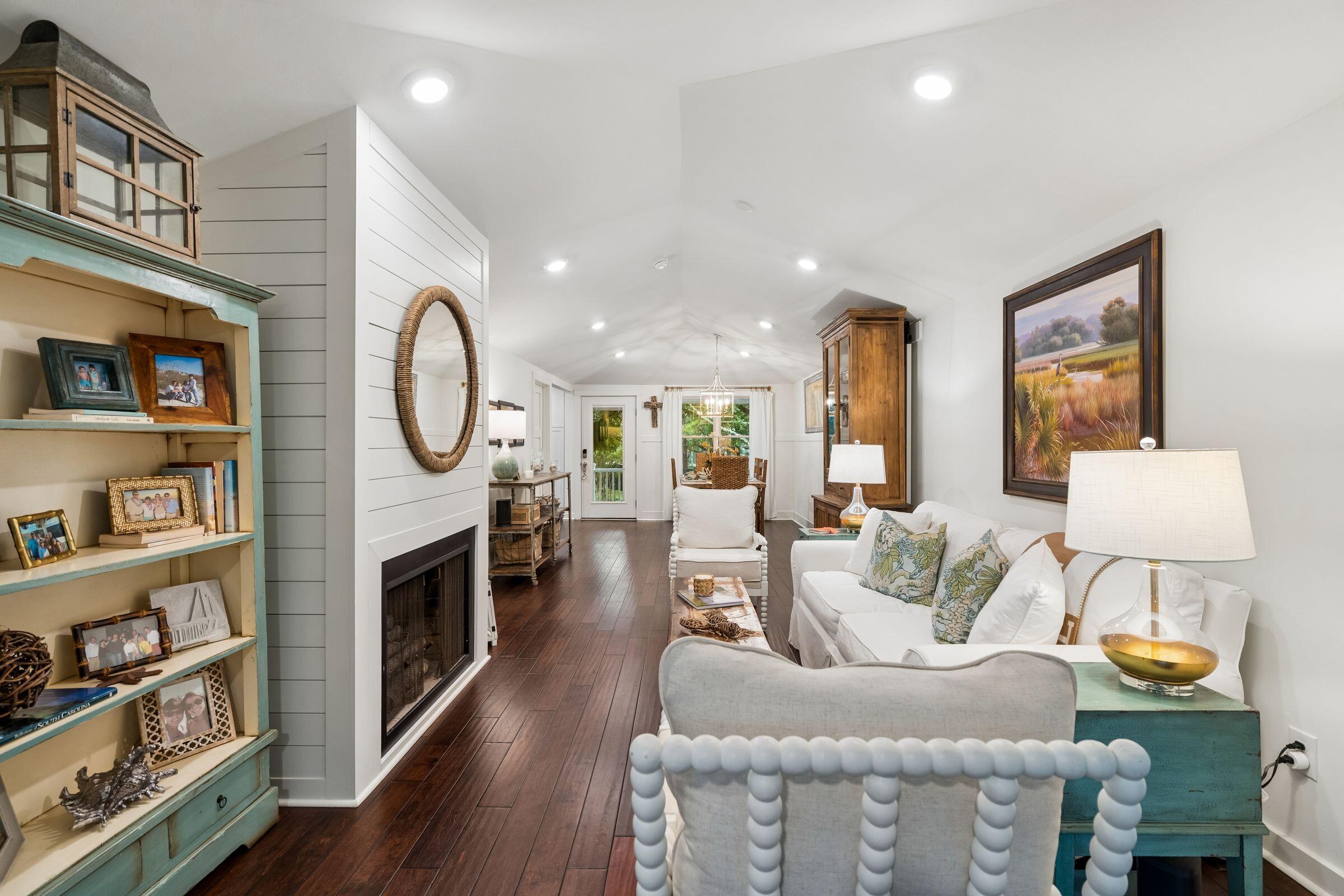 42 Twin Oaks Lane