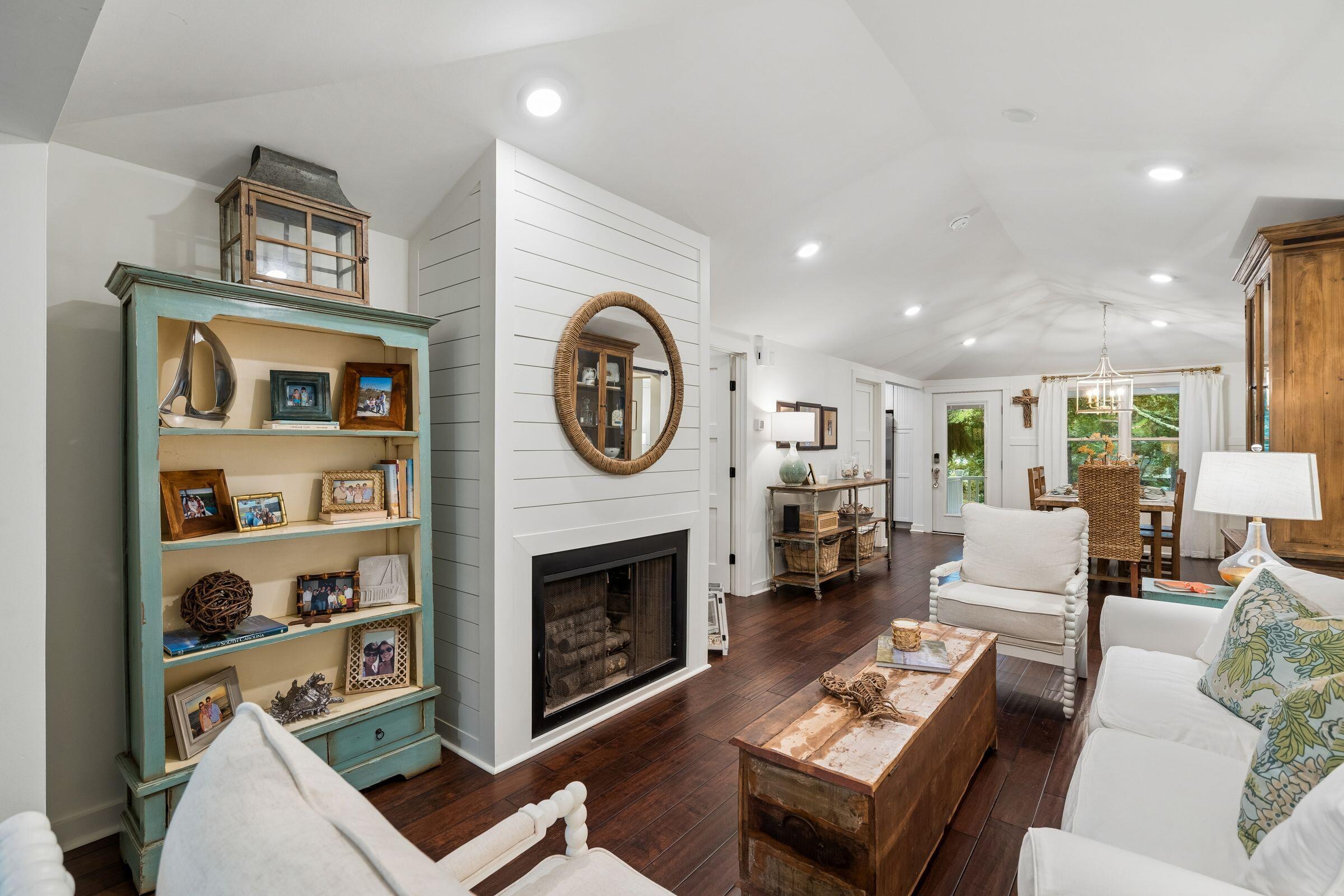 42 Twin Oaks Lane