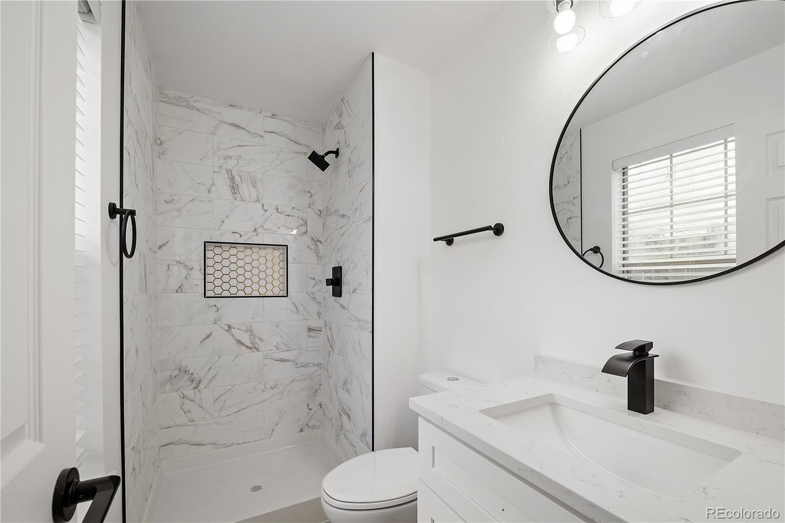 4185 S Argonne Street