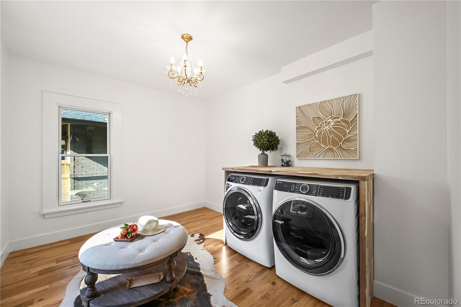 734 N Downing Street