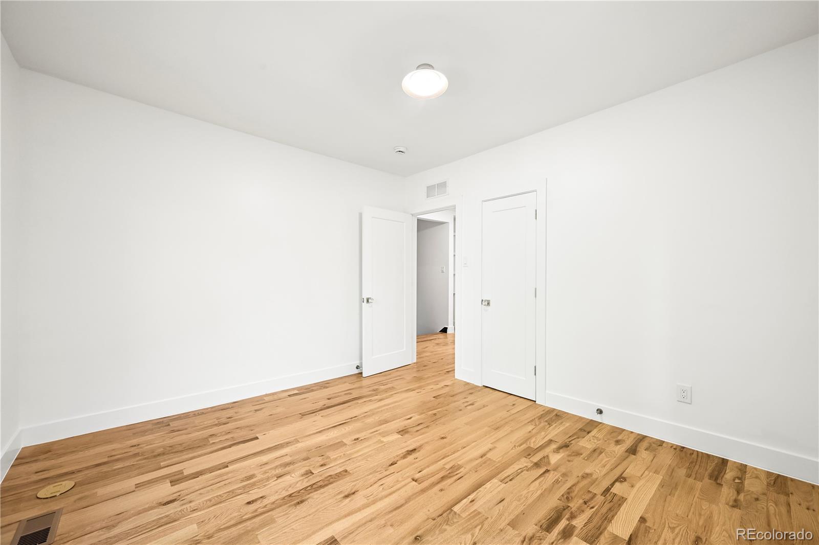 734 N Downing Street