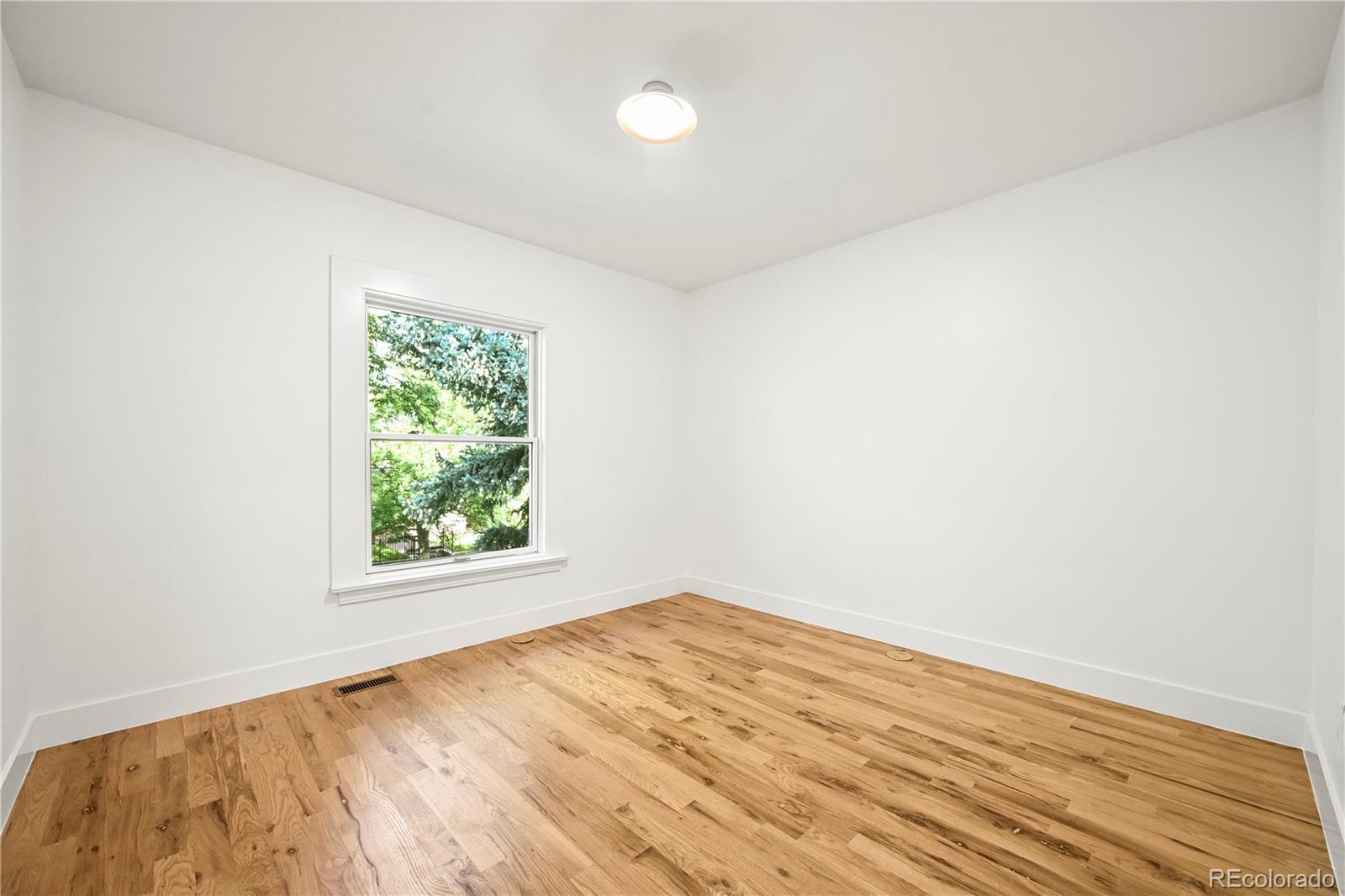 734 N Downing Street