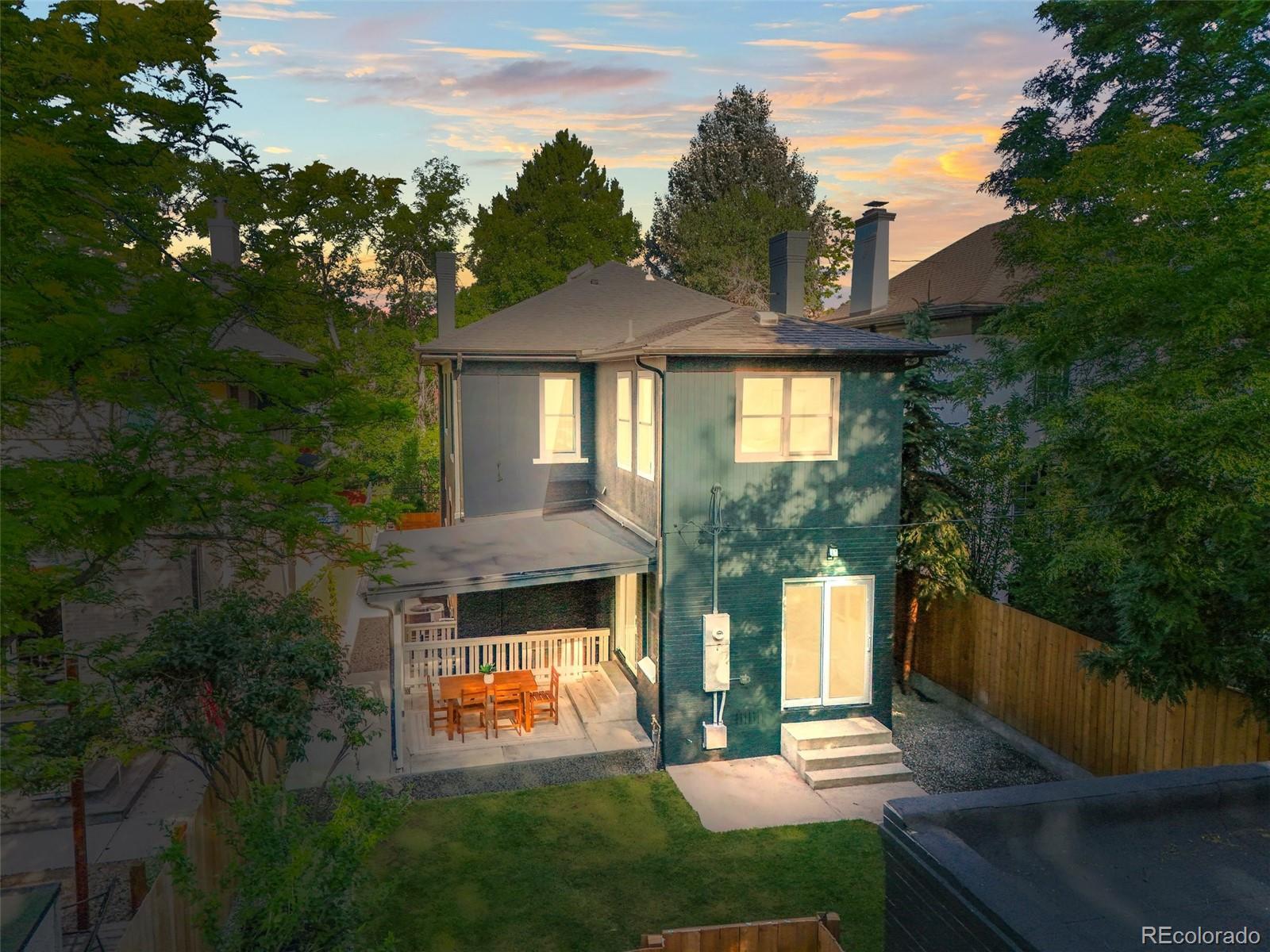 734 N Downing Street