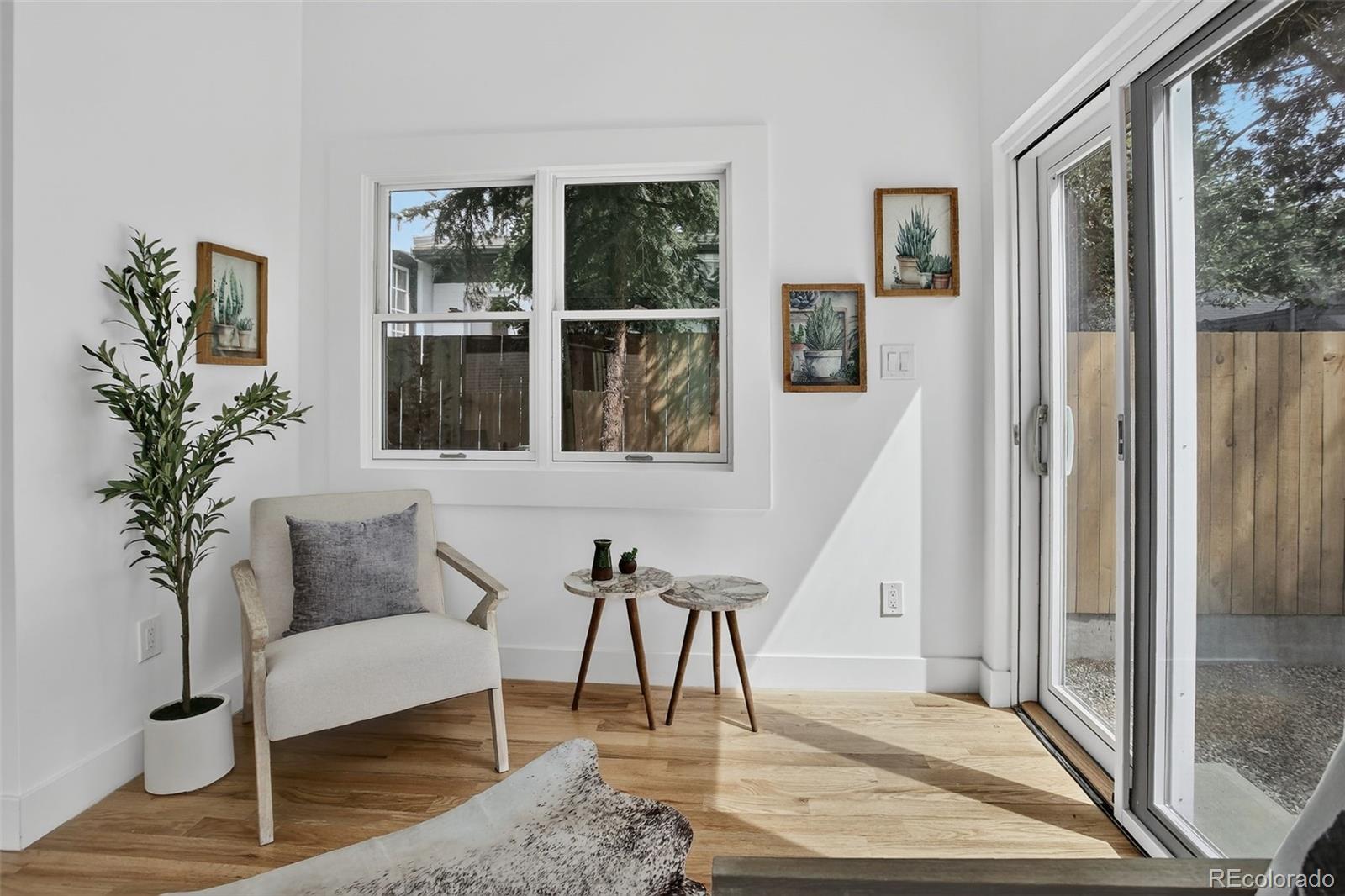 734 N Downing Street