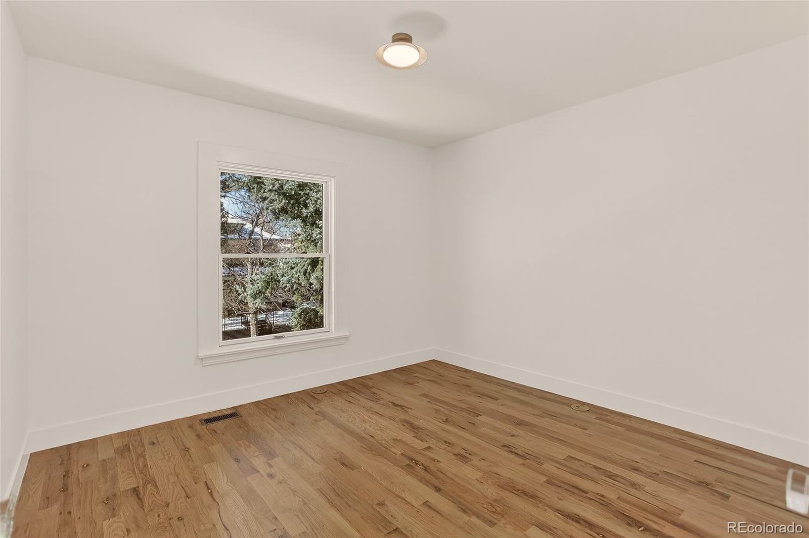 734 N Downing Street