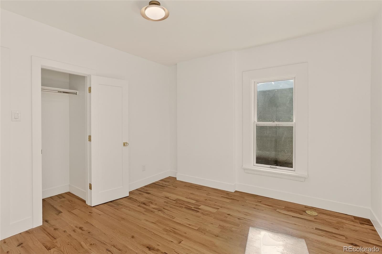 734 N Downing Street