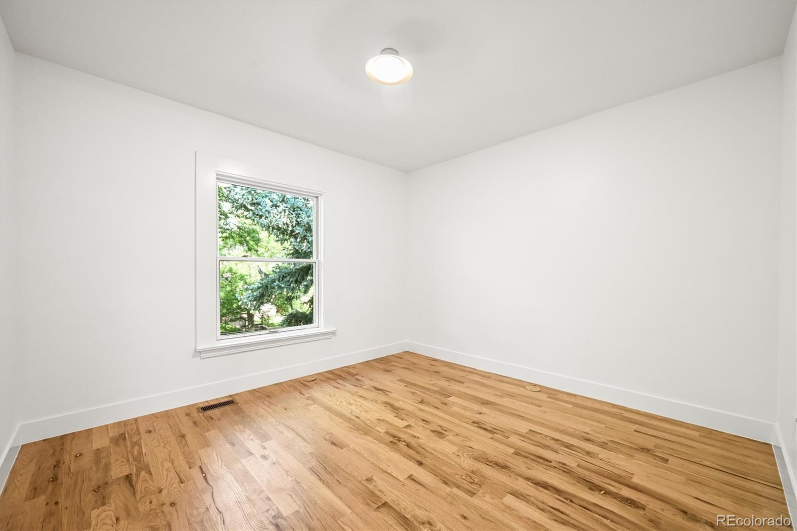 734 N Downing Street