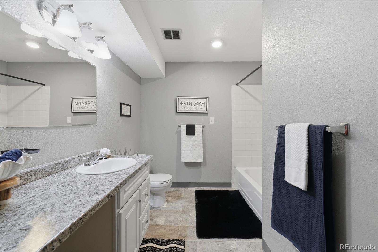 7615 E Quincy Avenue Unit: 202