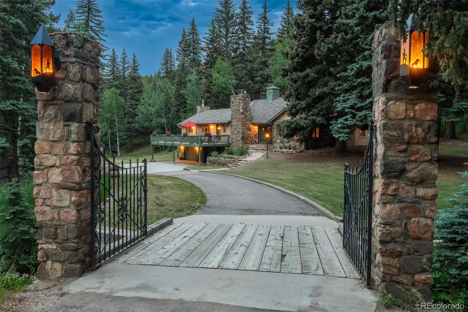 7956 S Brook Forest Road