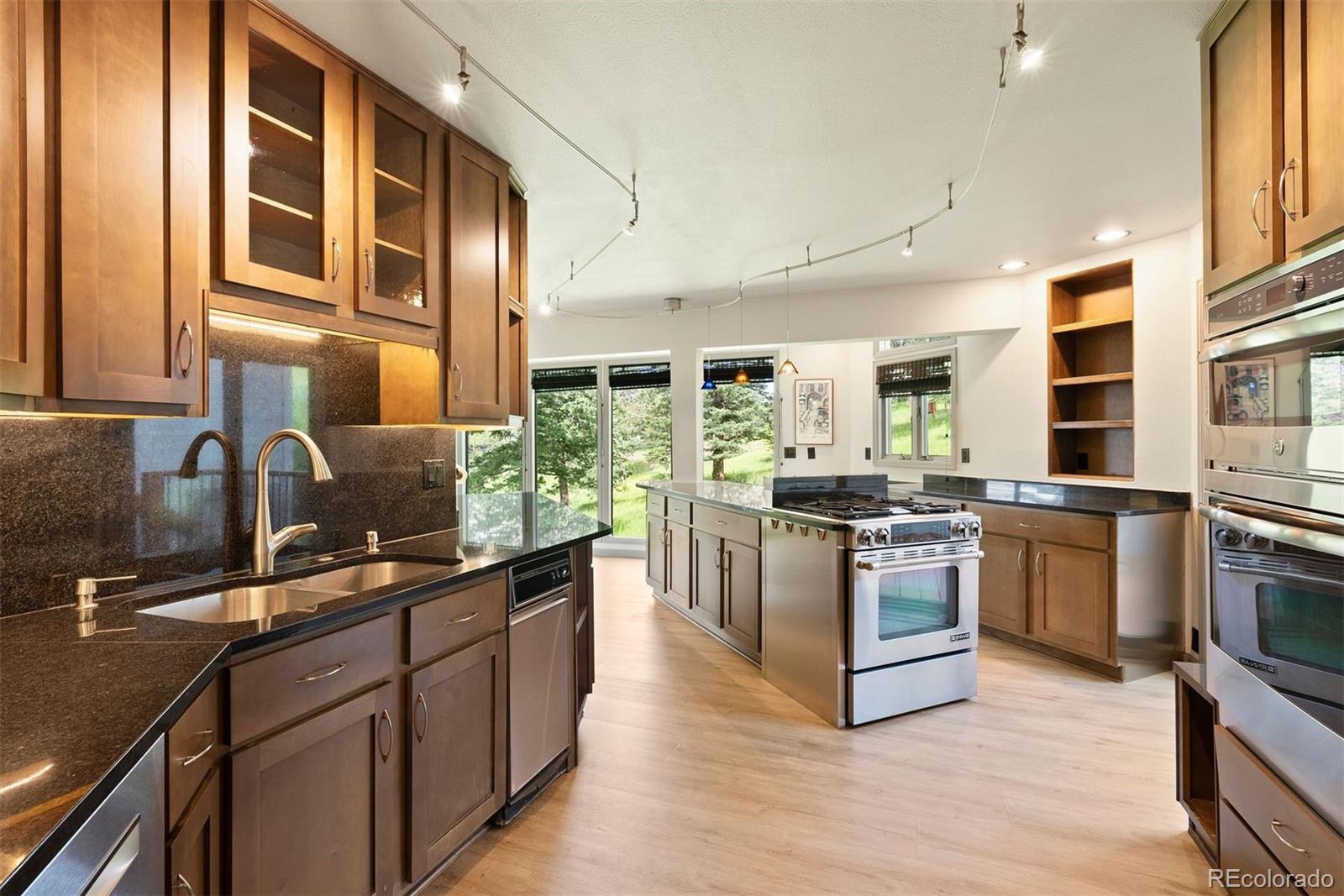 1129 Genesee Vista Road