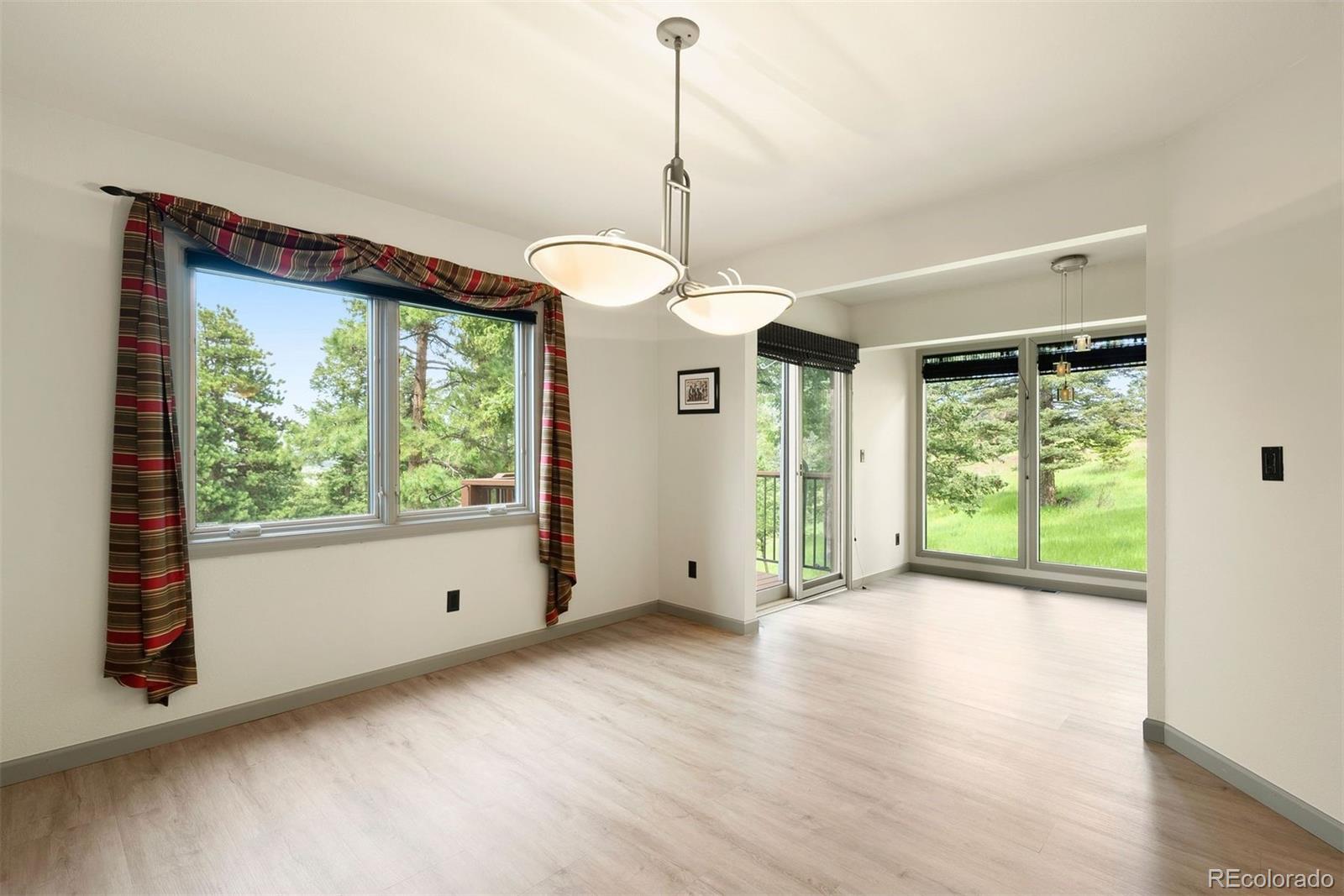 1129 Genesee Vista Road