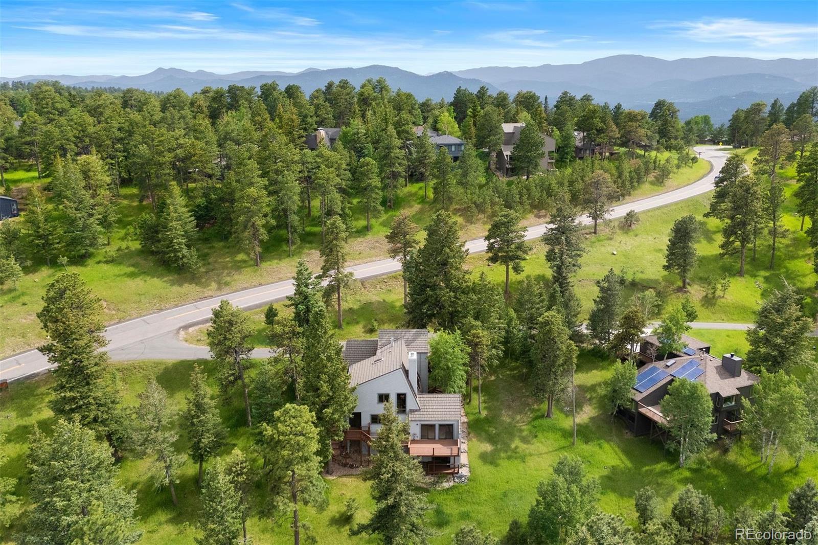 1129 Genesee Vista Road