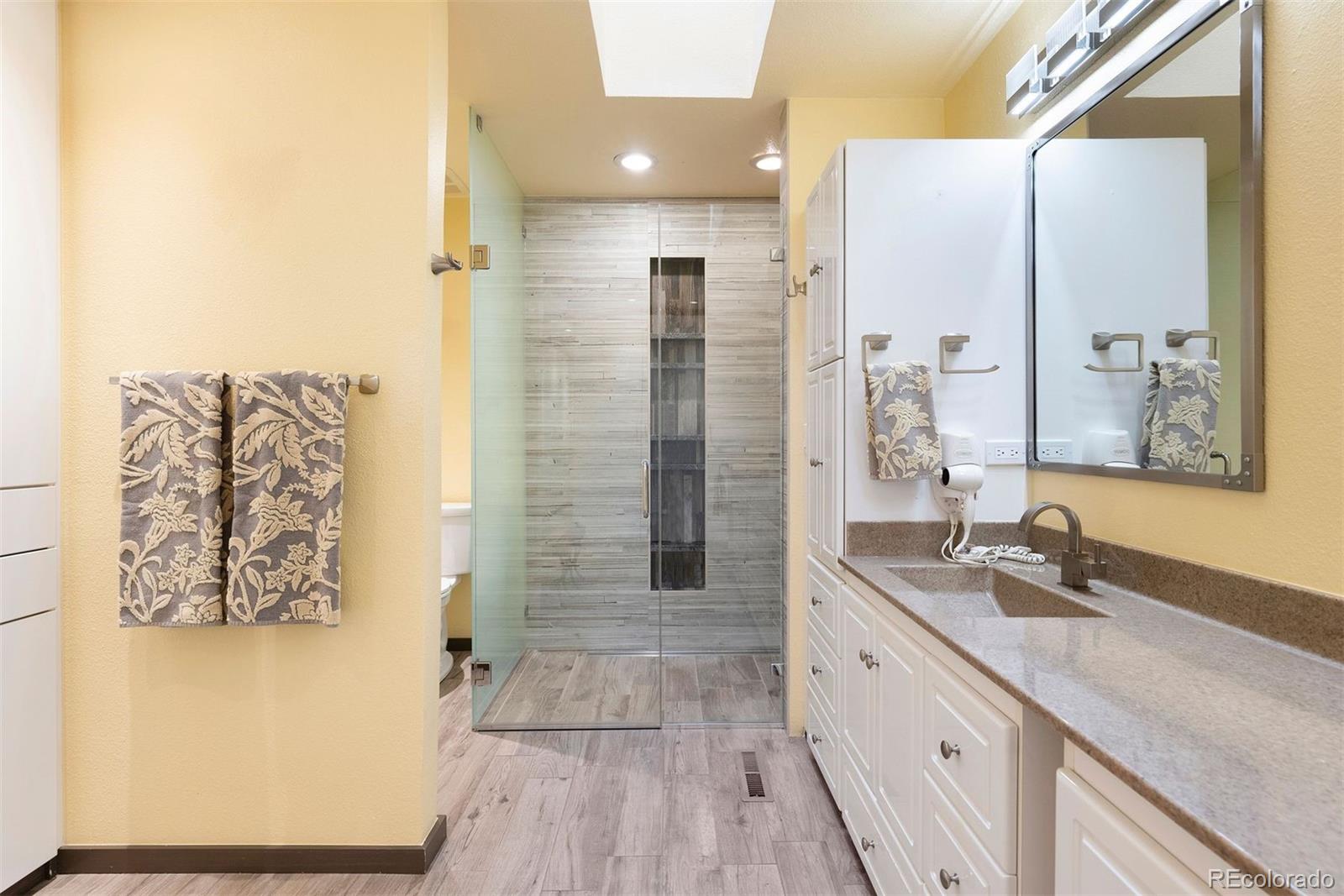 1129 Genesee Vista Road