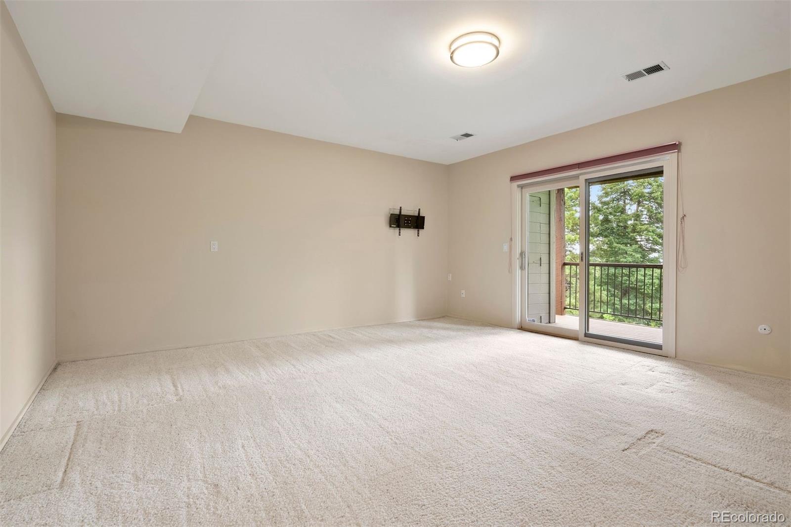 1129 Genesee Vista Road