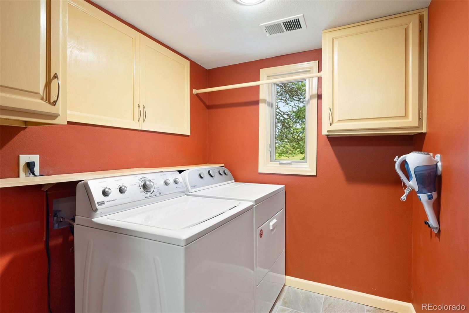 1129 Genesee Vista Road