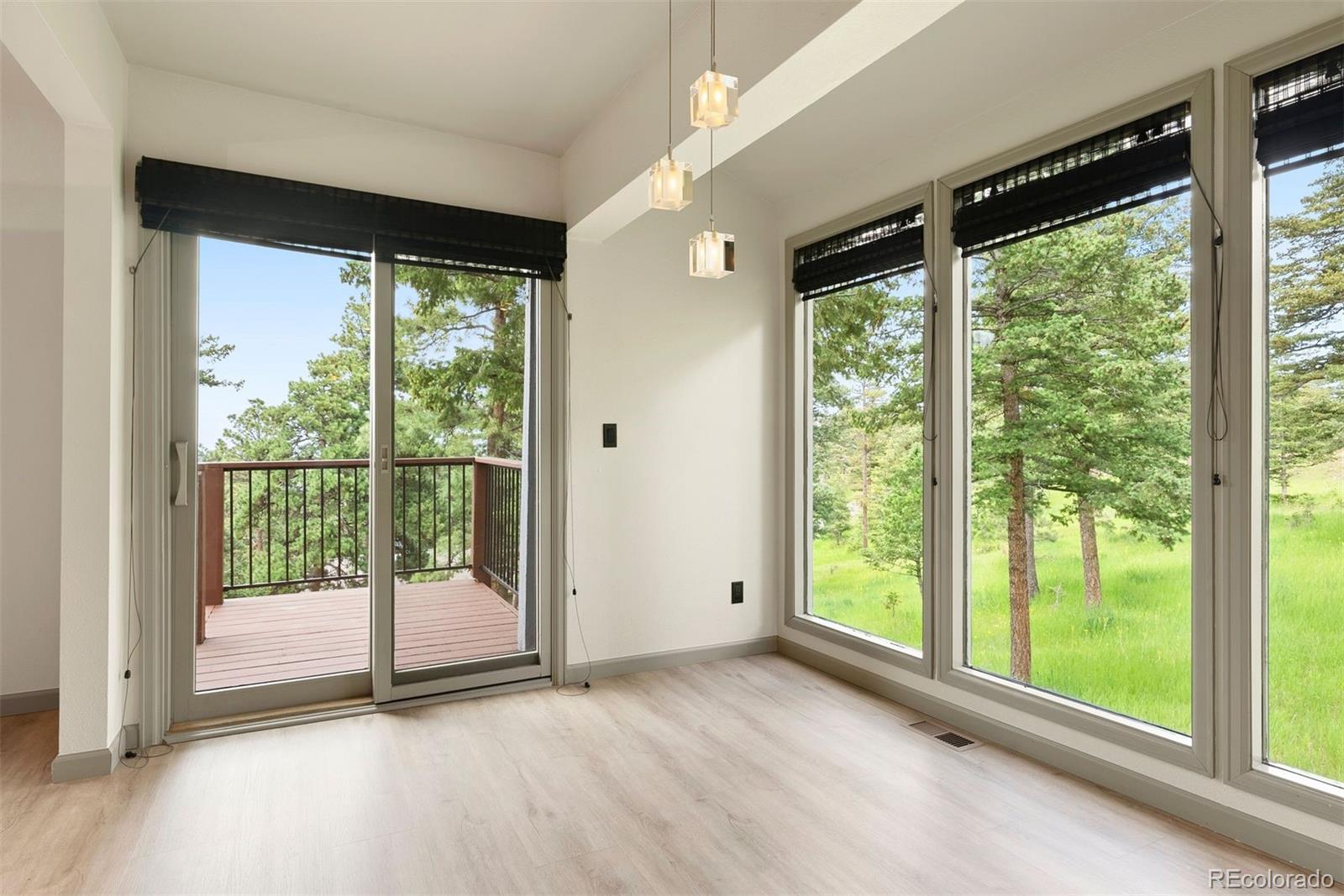 1129 Genesee Vista Road