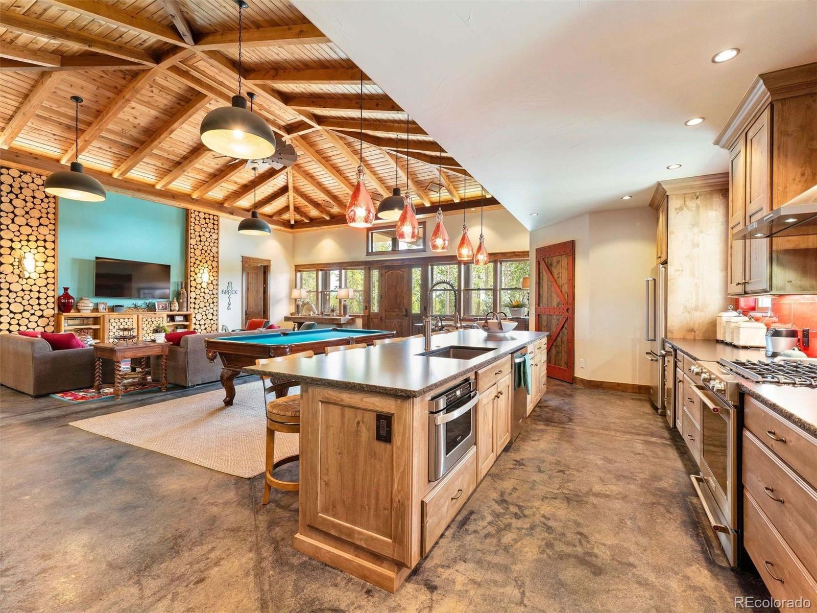 9141 Mountain Ranch Road