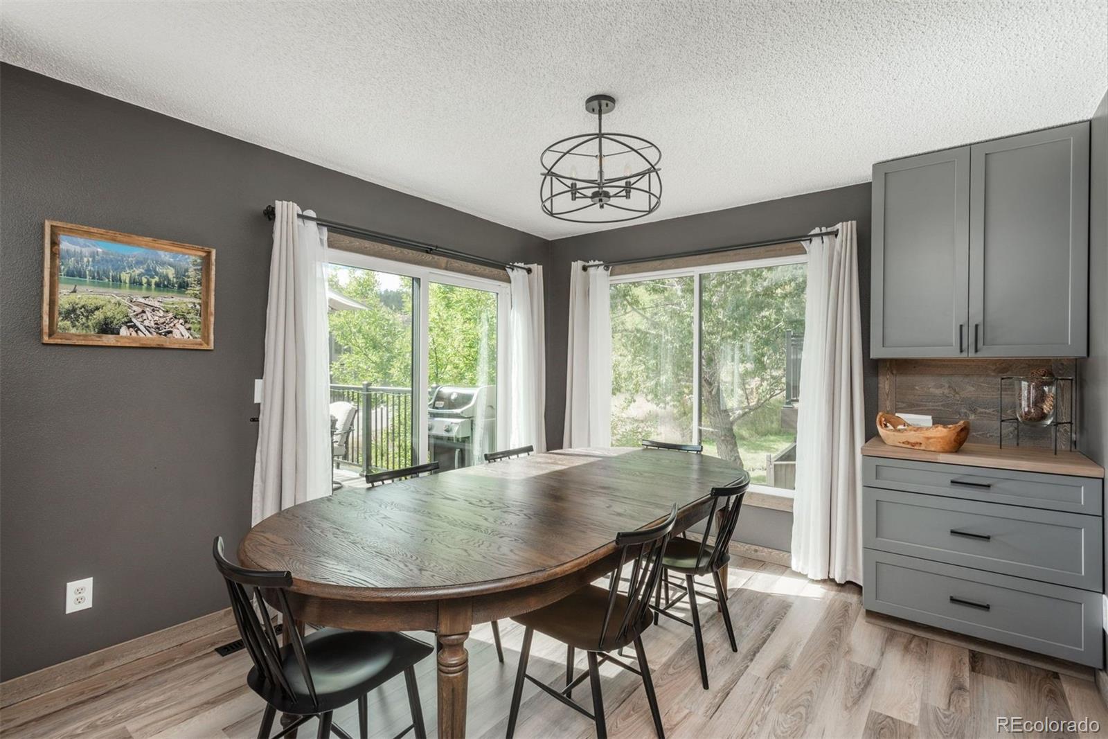 23821 Genesee Village Road