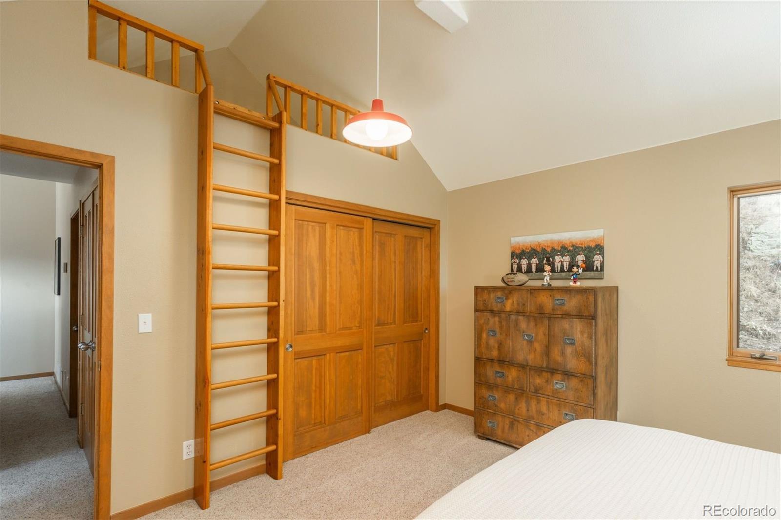 33095 Bergen Mountain Road