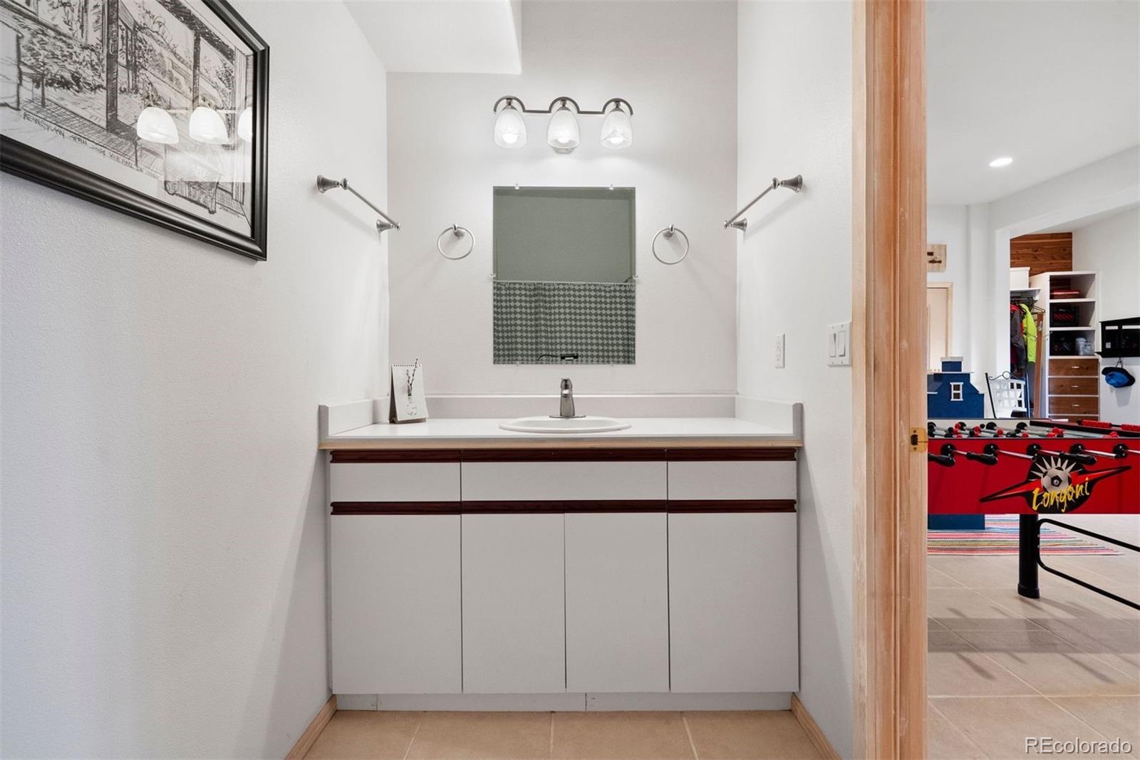 33901 Stagecoach Boulevard