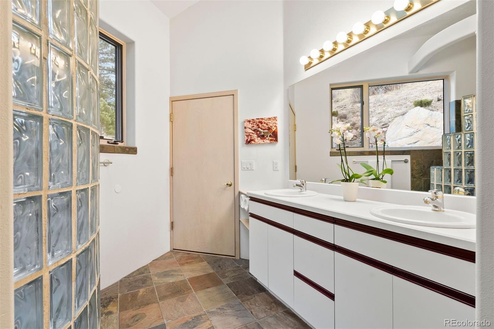 33901 Stagecoach Boulevard