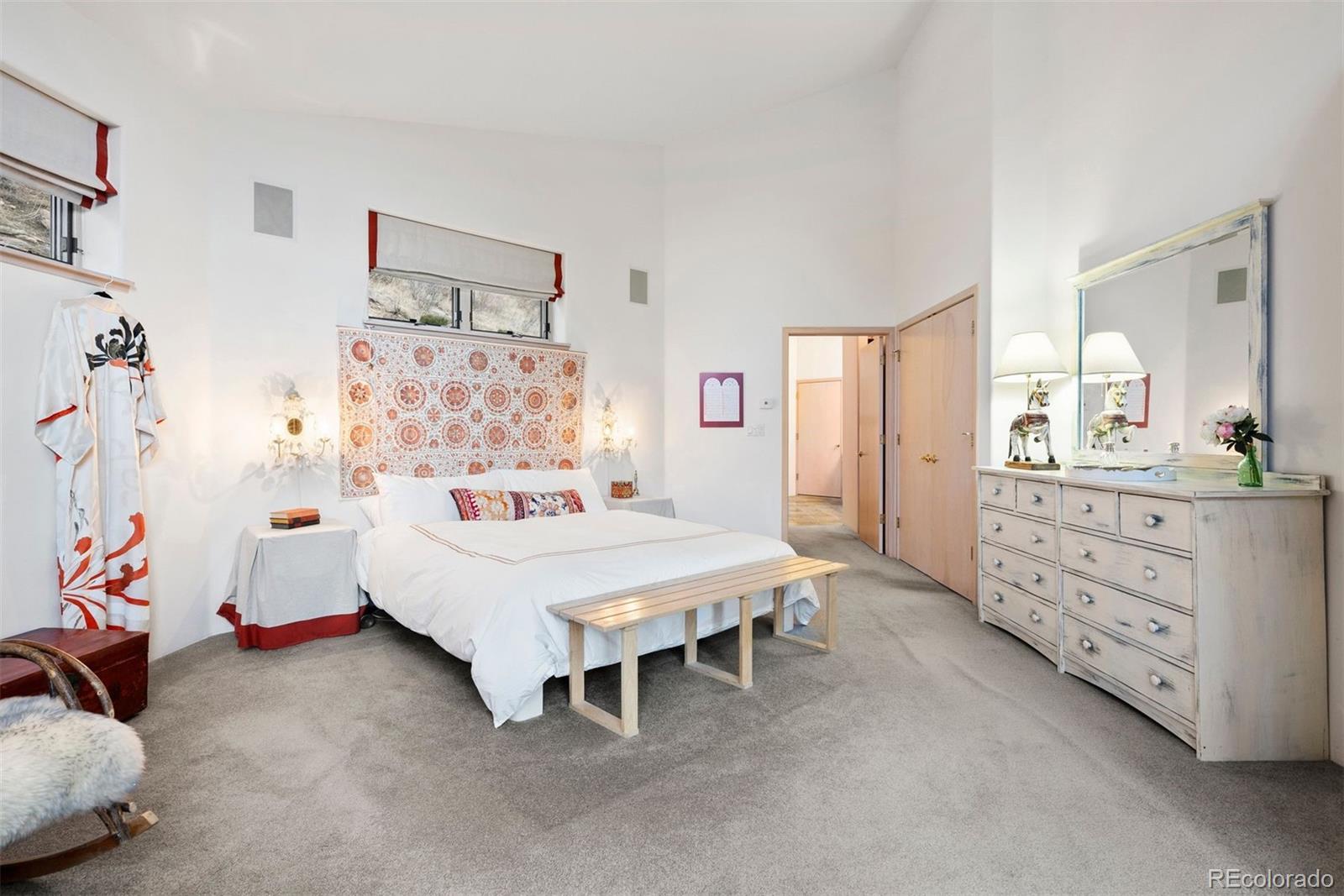 33901 Stagecoach Boulevard