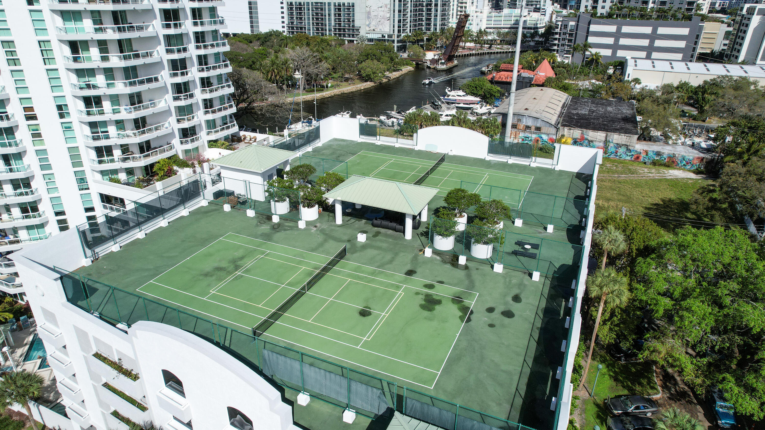 401 SW 4th Avenue 402