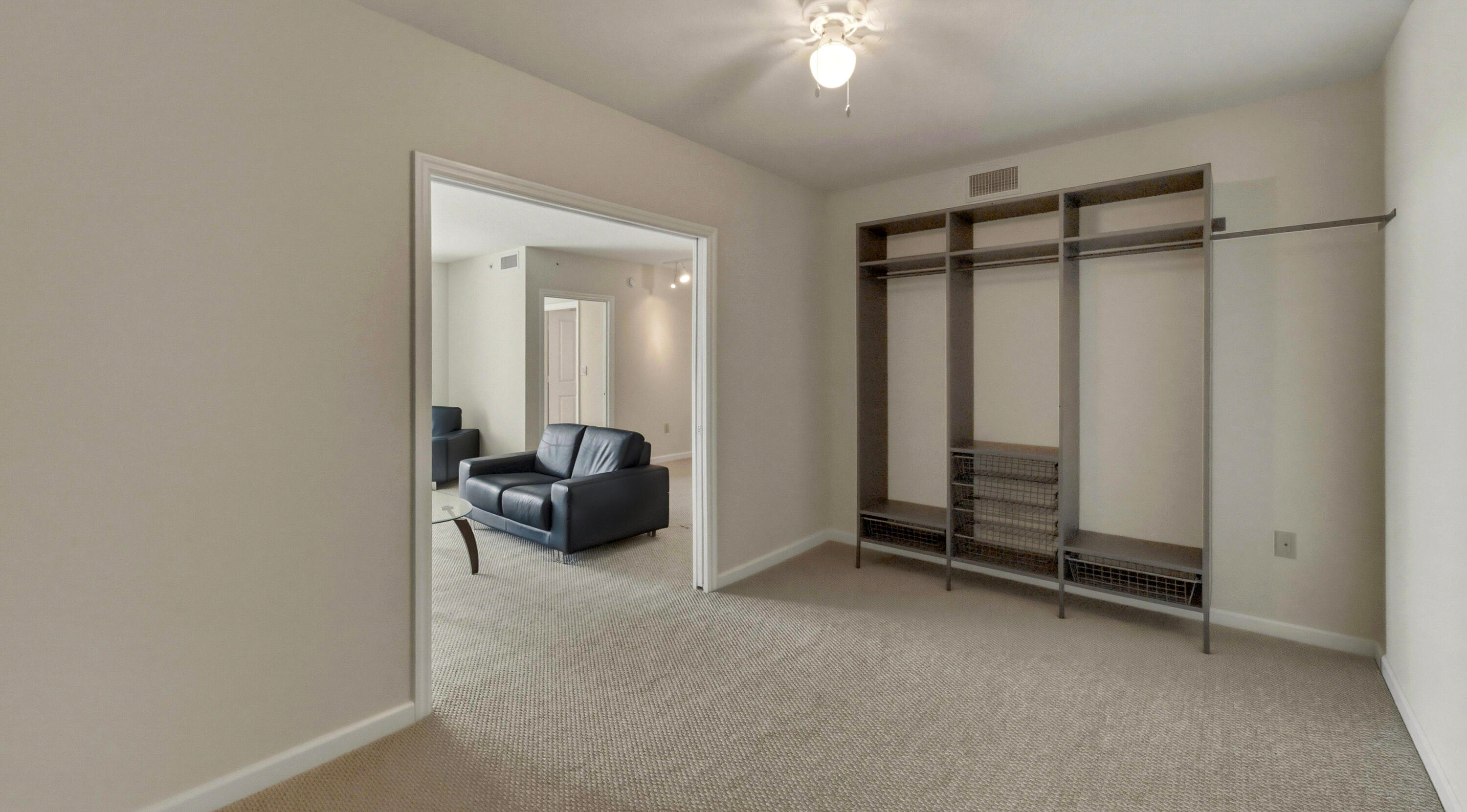 401 SW 4th Avenue 402