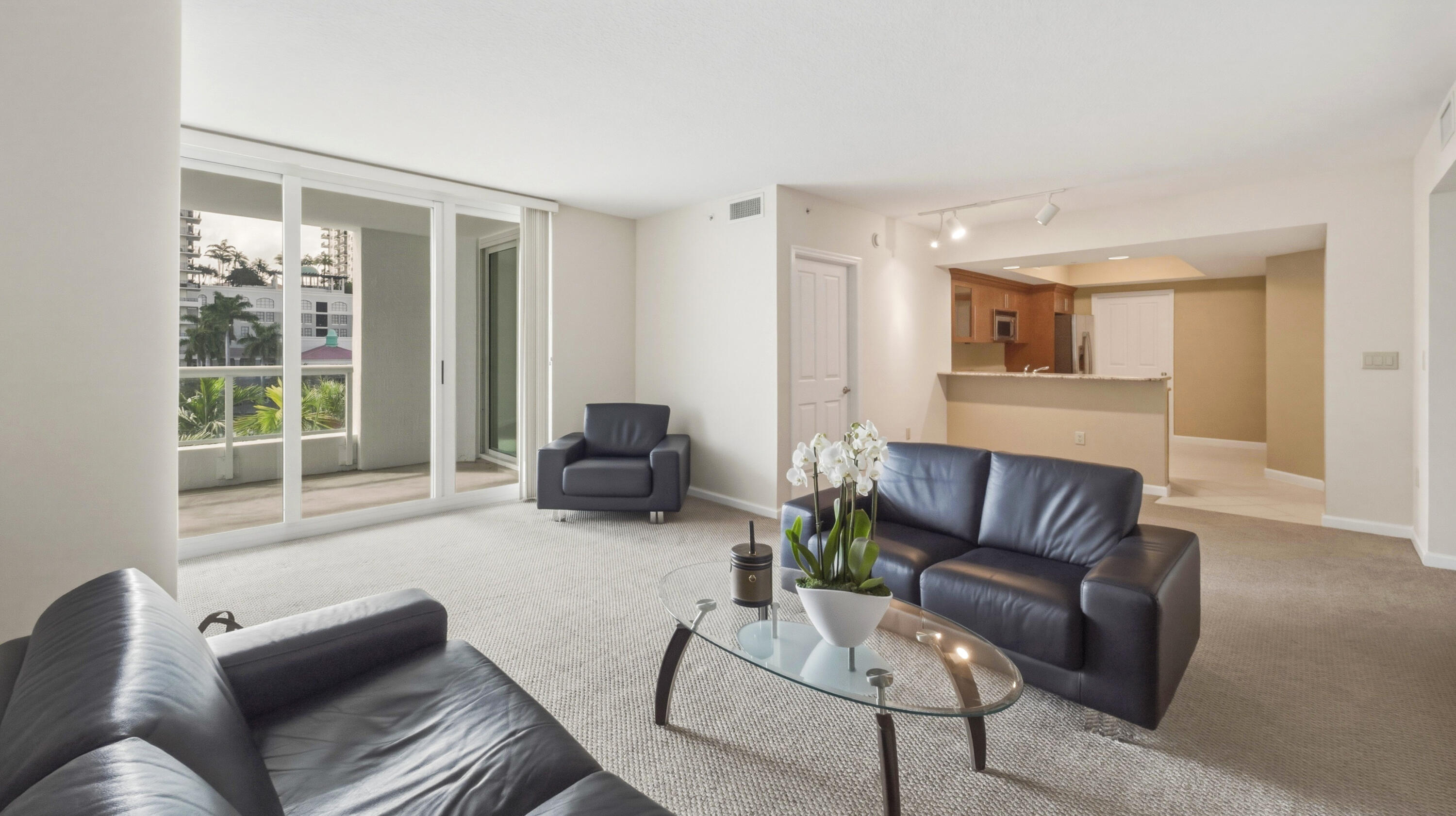 401 SW 4th Avenue 402