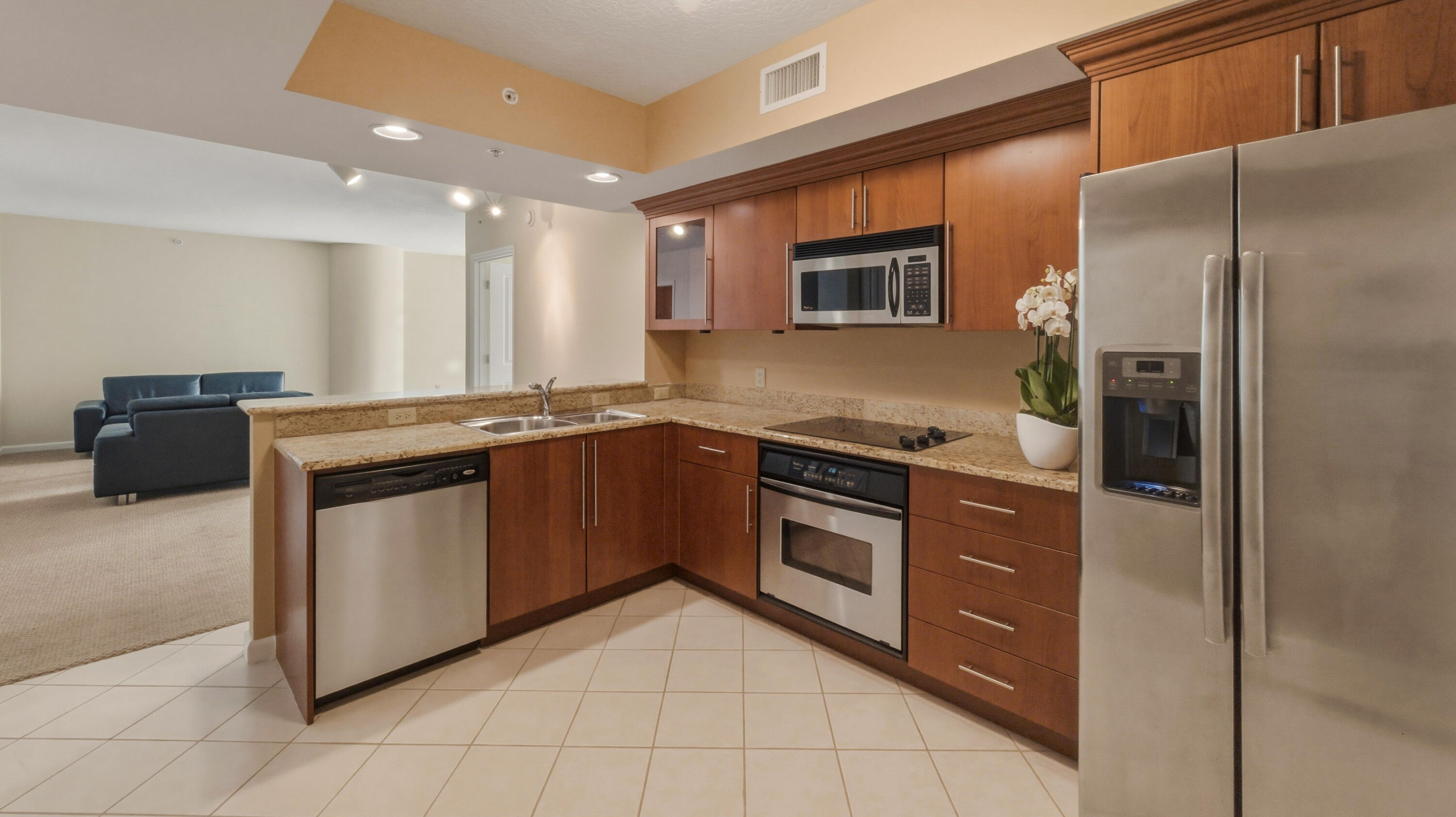 401 SW 4th Avenue 402