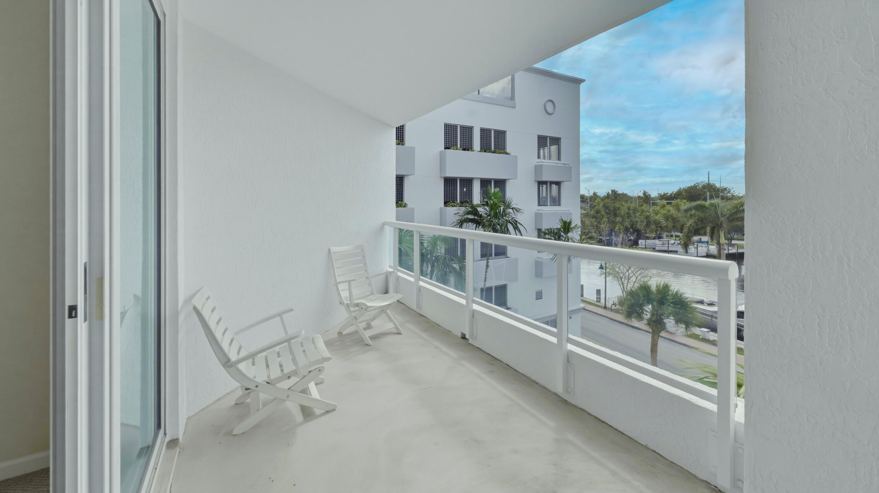 401 SW 4th Avenue 402