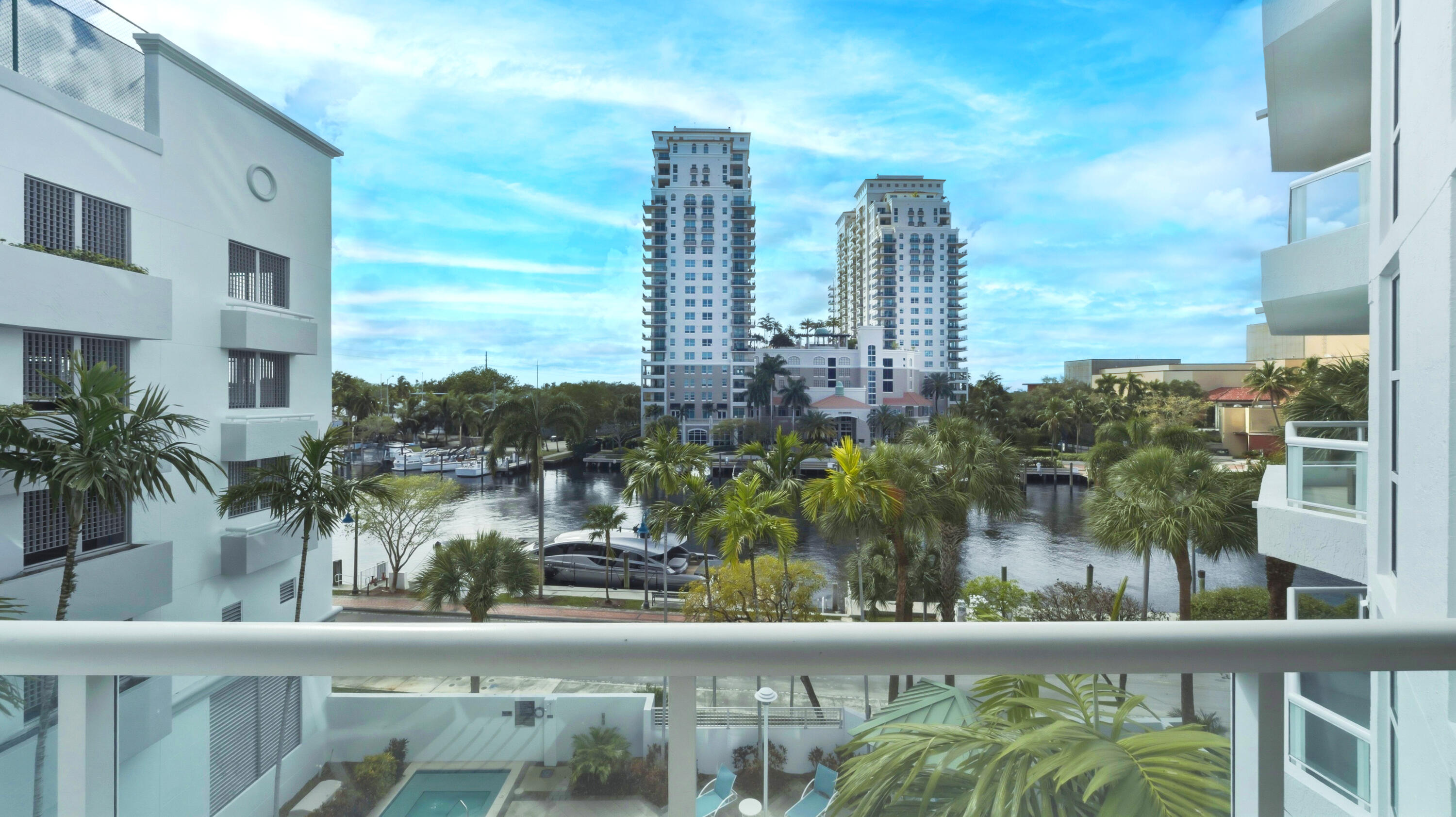 401 SW 4th Avenue 402