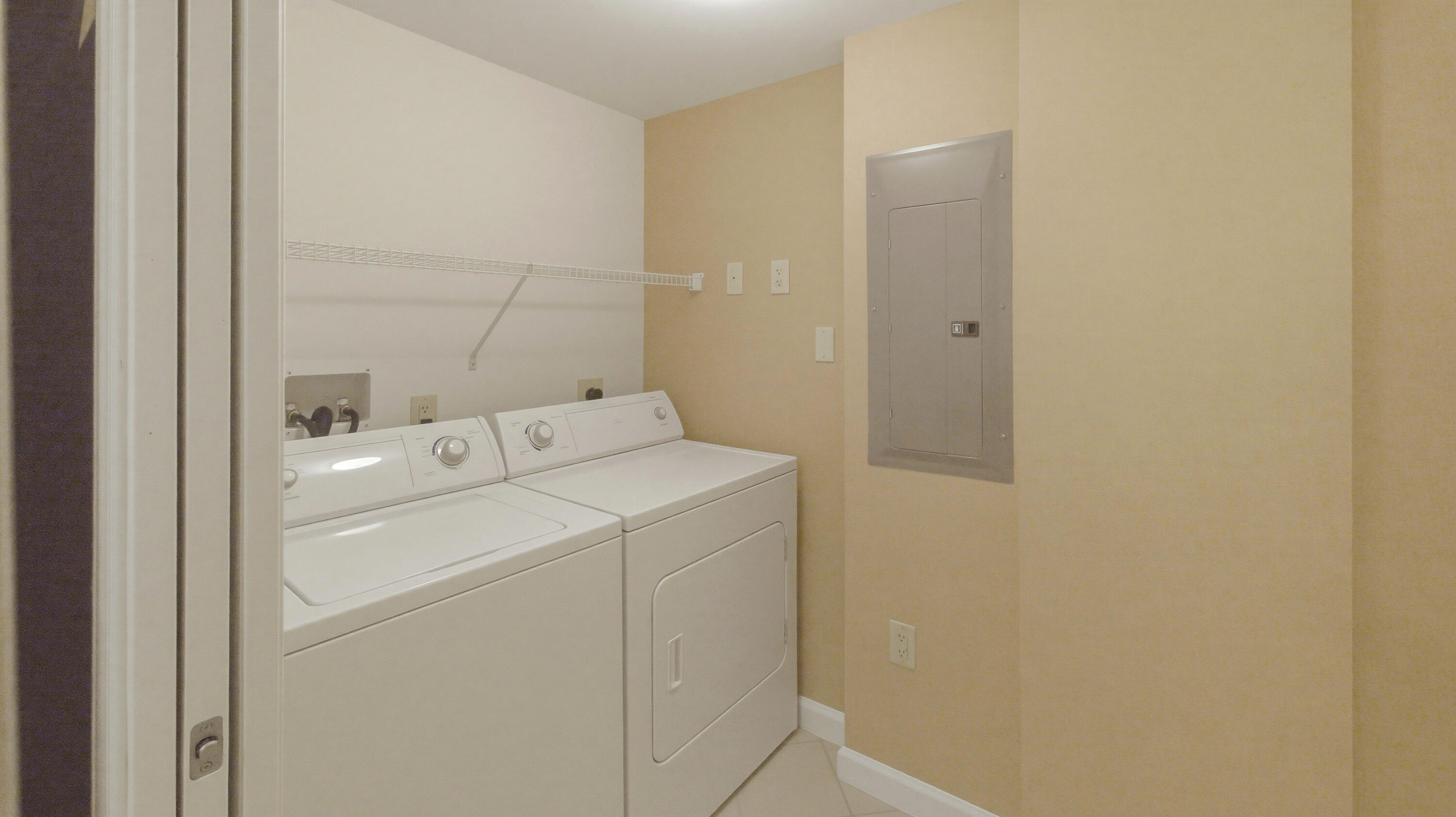 401 SW 4th Avenue 402