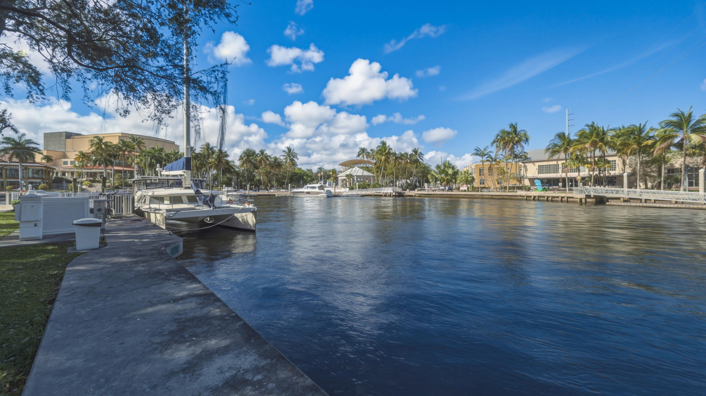 401 SW 4th Avenue 402