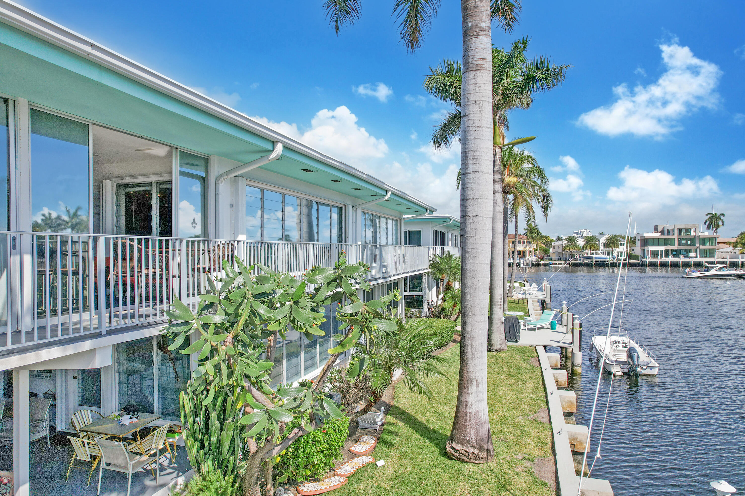 180 Isle Of Venice Drive 222