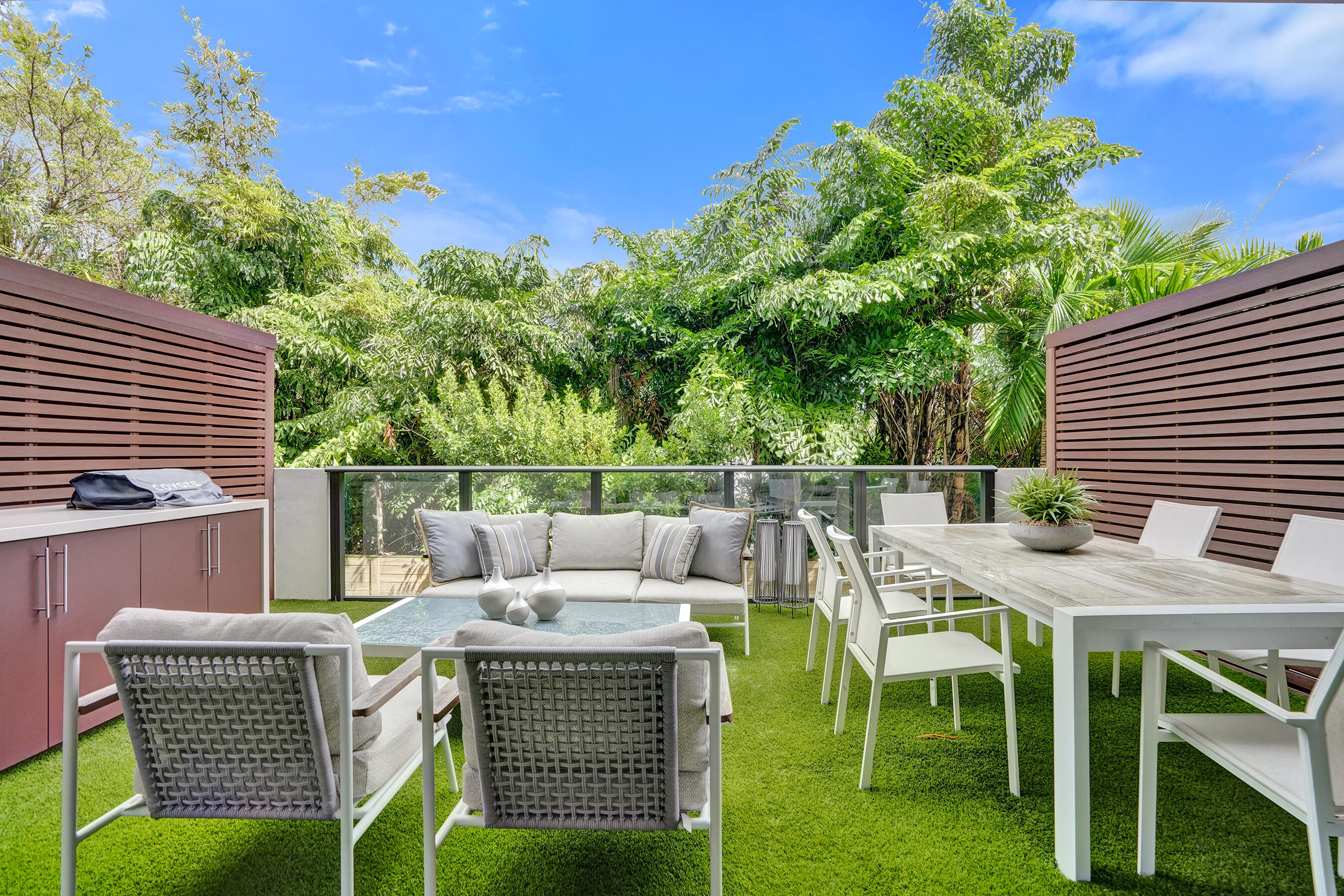 3030 N Ocean Boulevard S104