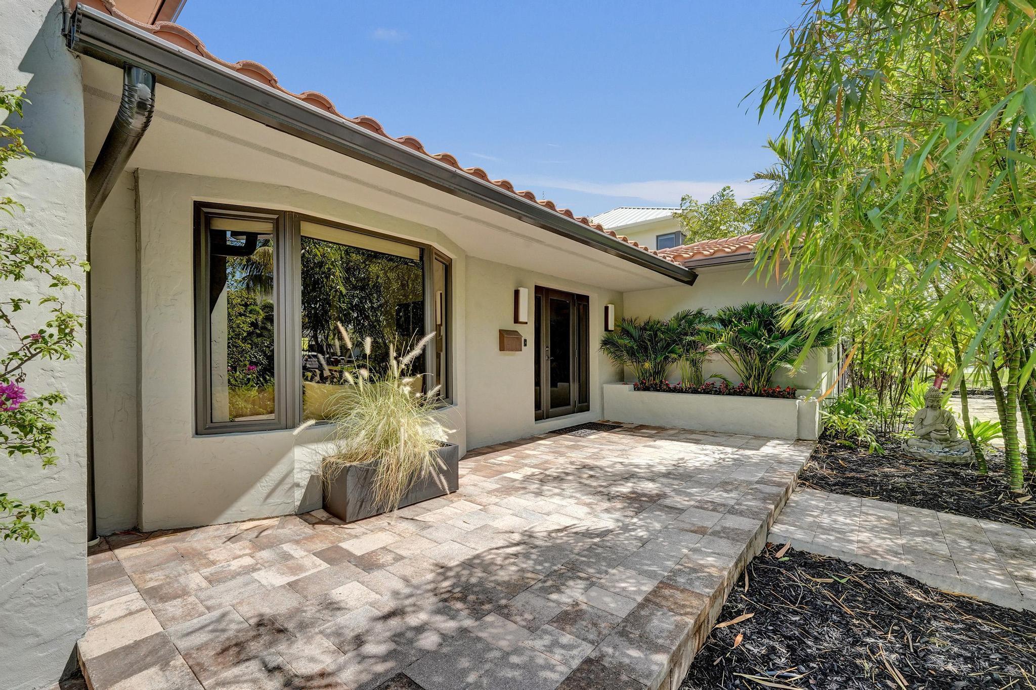 2309 NE 12th Court