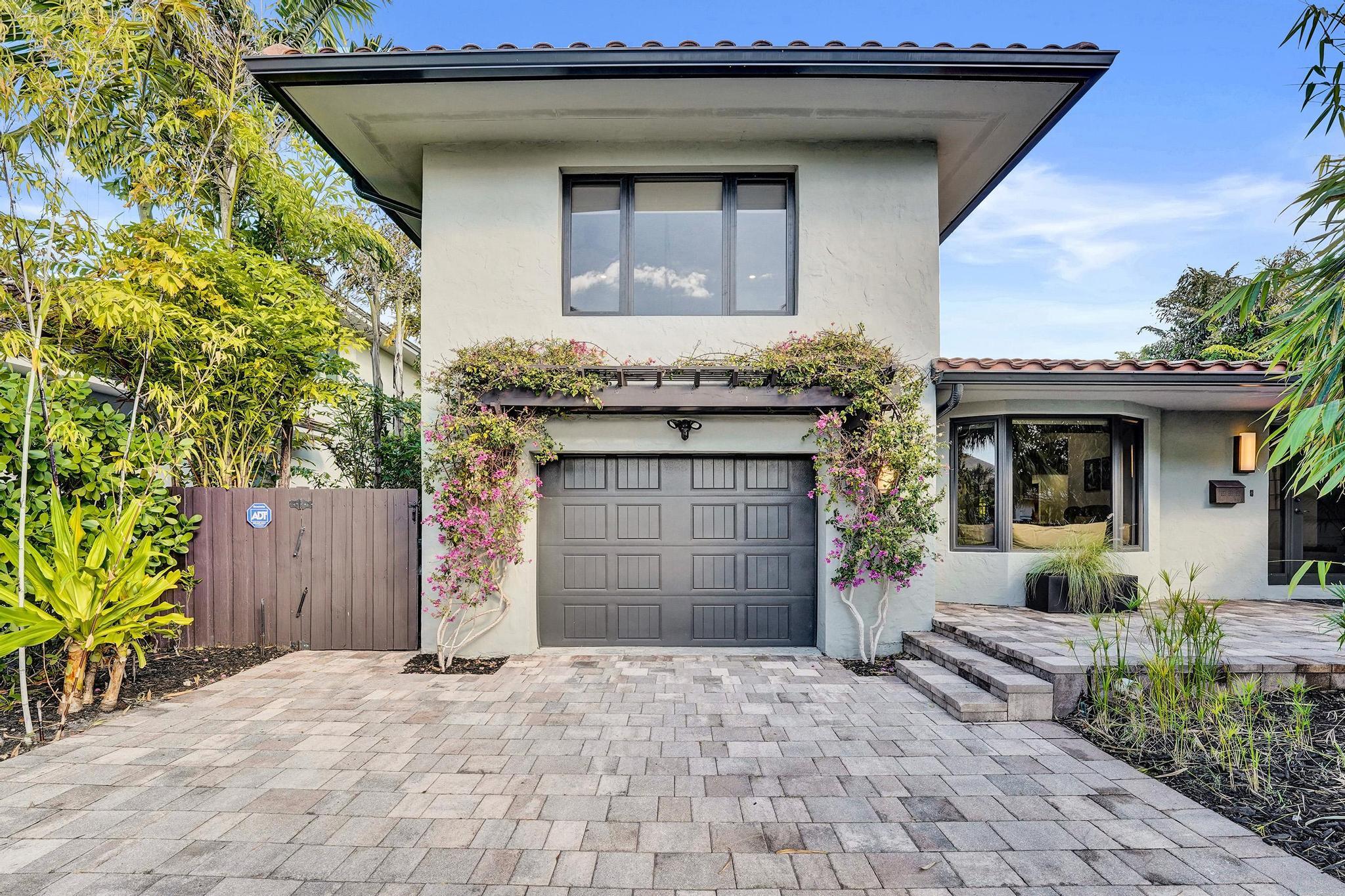 2309 NE 12th Court