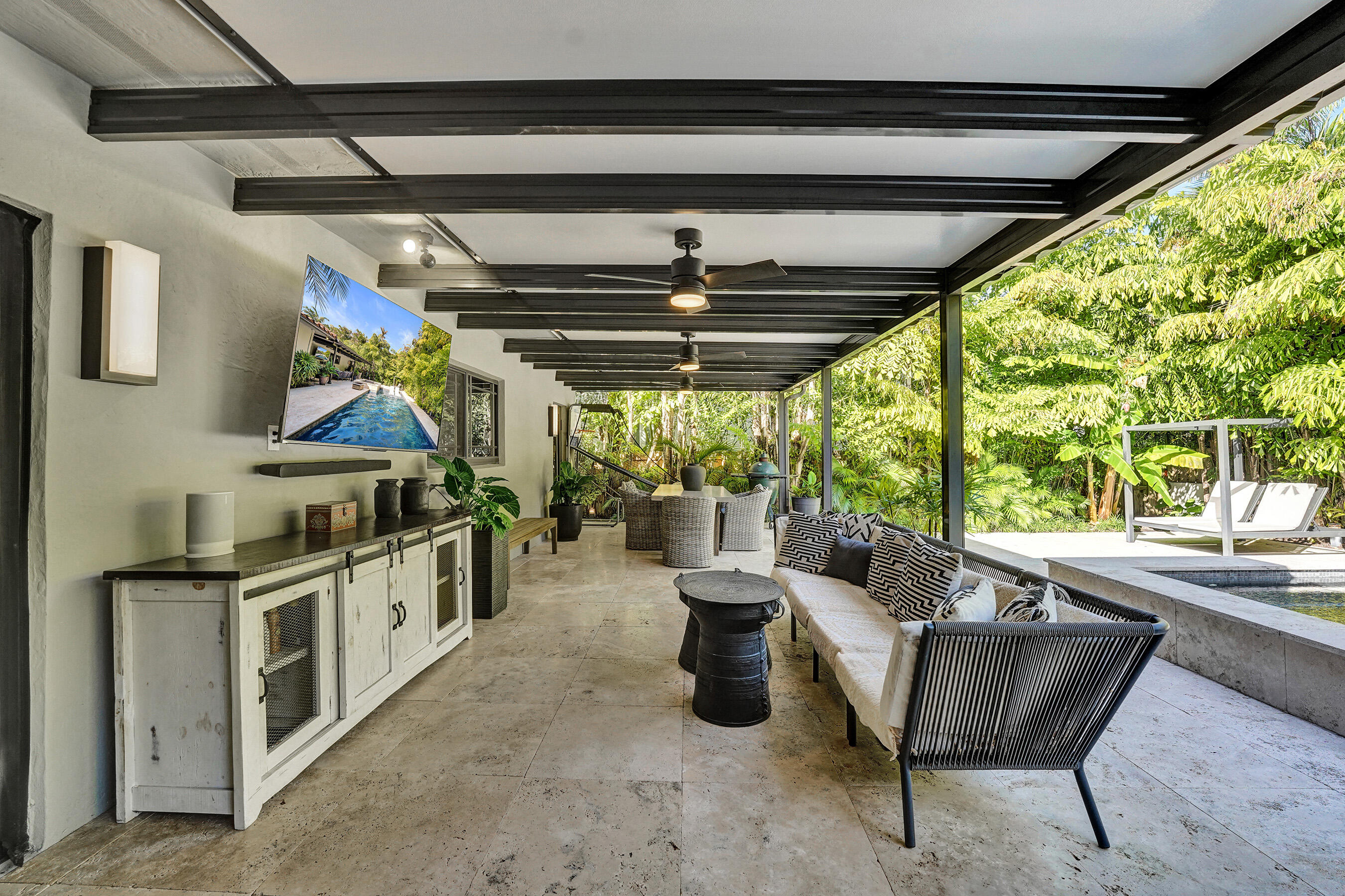 2309 NE 12th Court