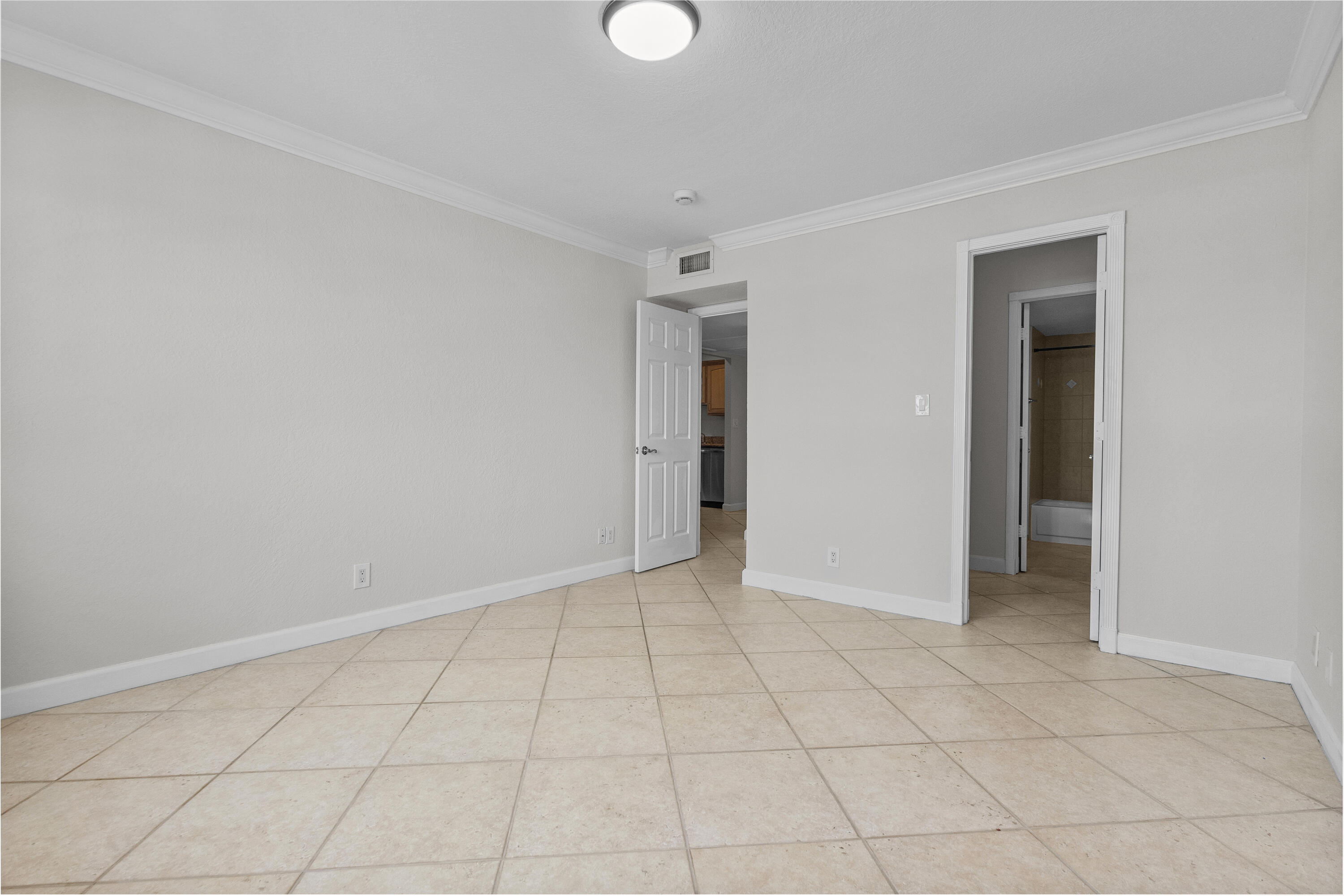 1515 E Broward Boulevard 426