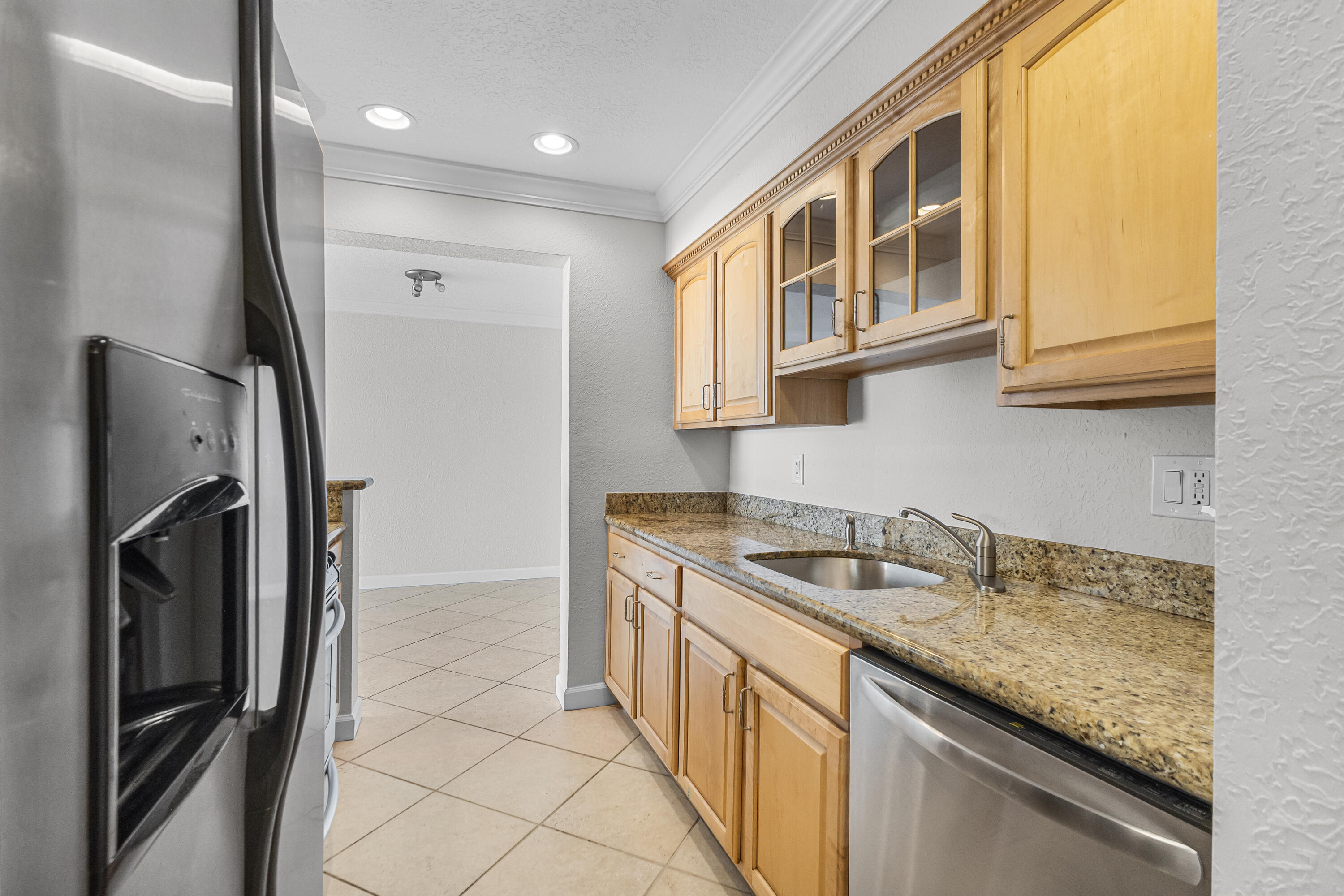 1515 E Broward Boulevard 426