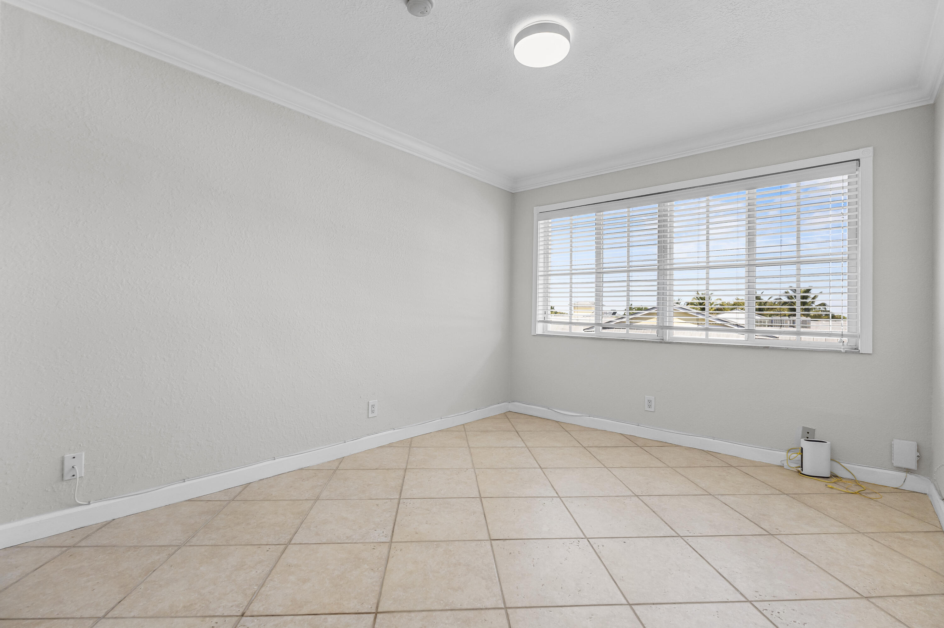 1515 E Broward Boulevard 426